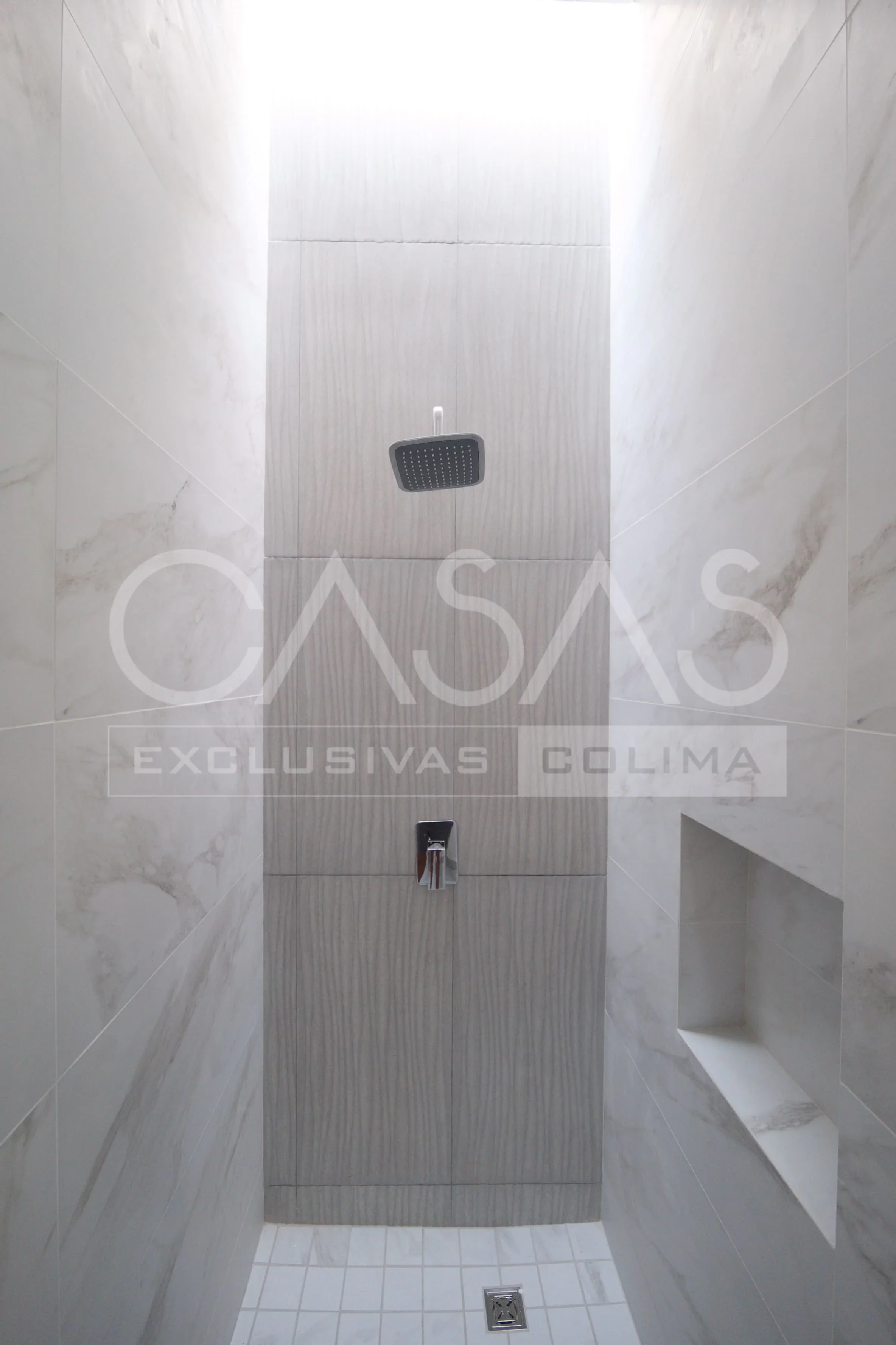 Hermosa casa en venta en un piso, zona norte de Colima 12