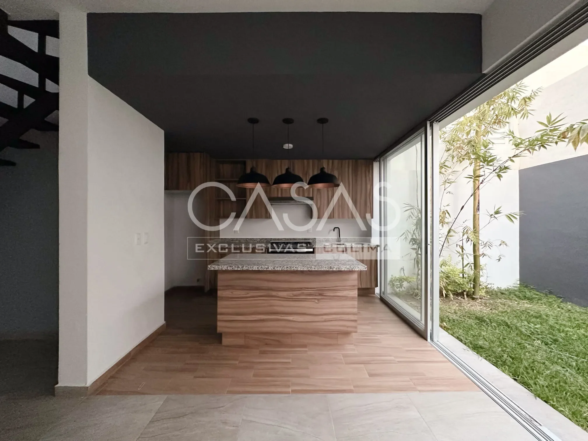 Casa en venta en el norte de Colima con recámara principal muy amplia 6