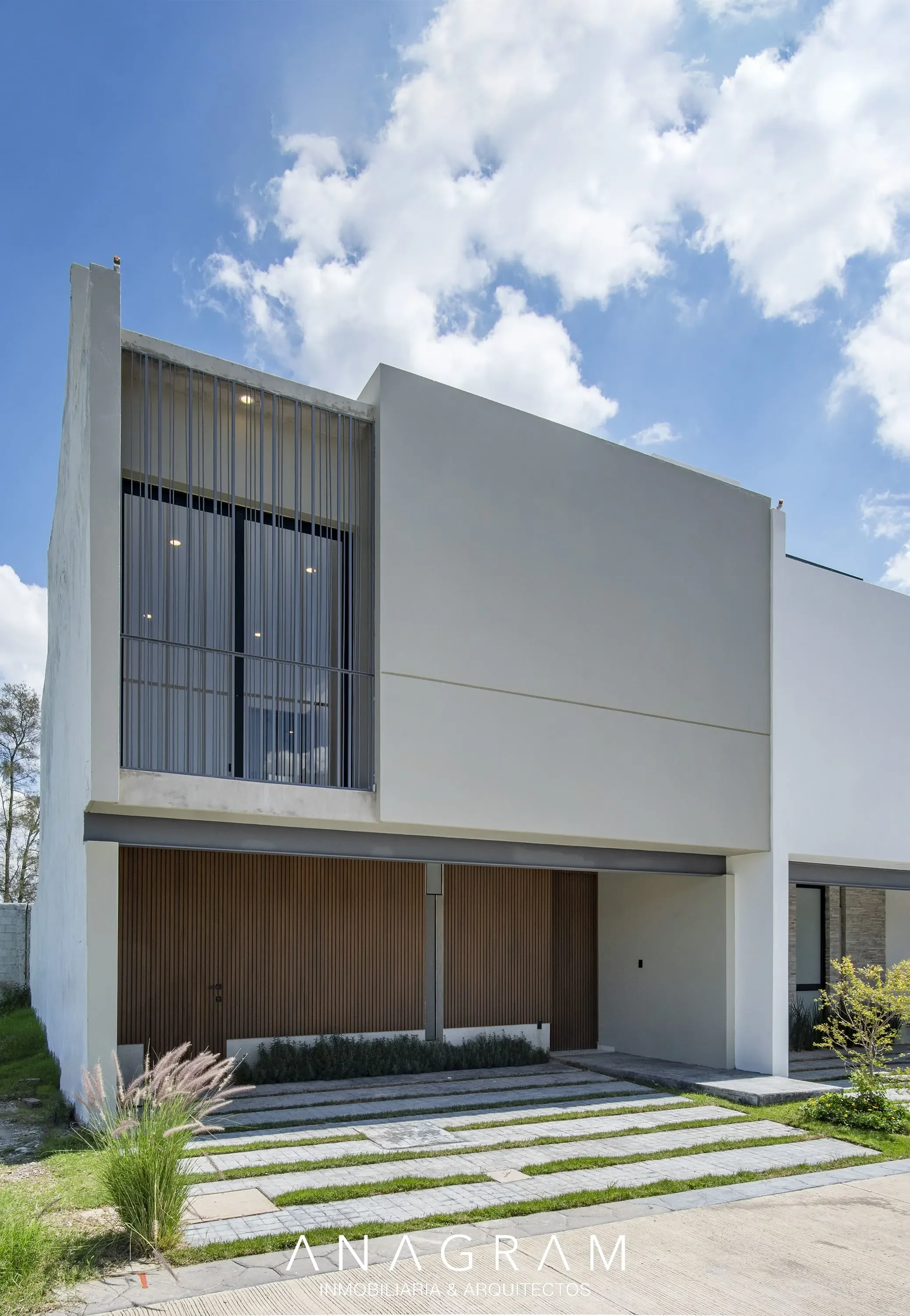 Hermosa residencia en venta en Zapopan Jalisco dentro de coto privado 2