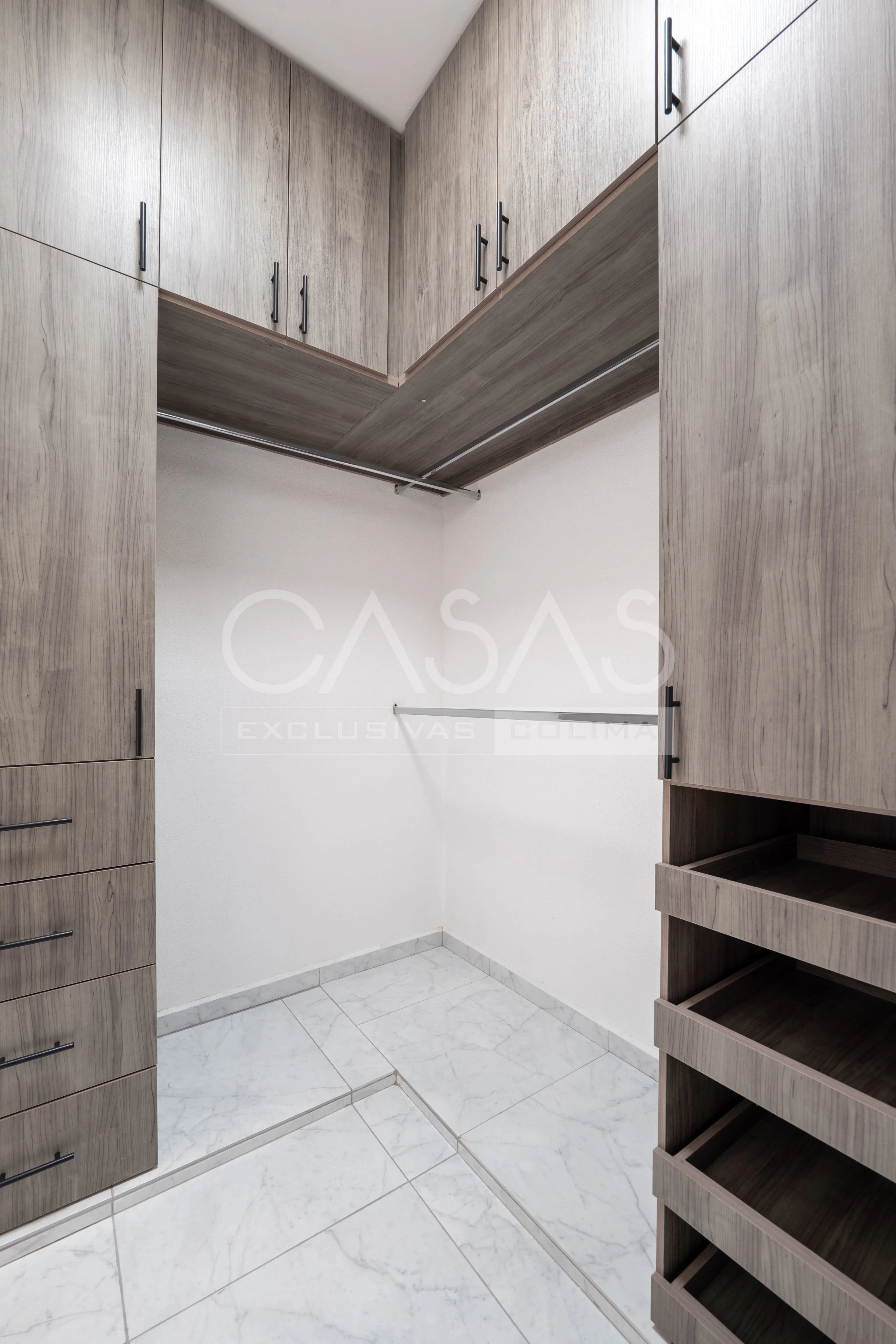 Preciosas casas en venta en Villa de Álvarez-Colima, a unos pasos del tercer anillo periférico 9