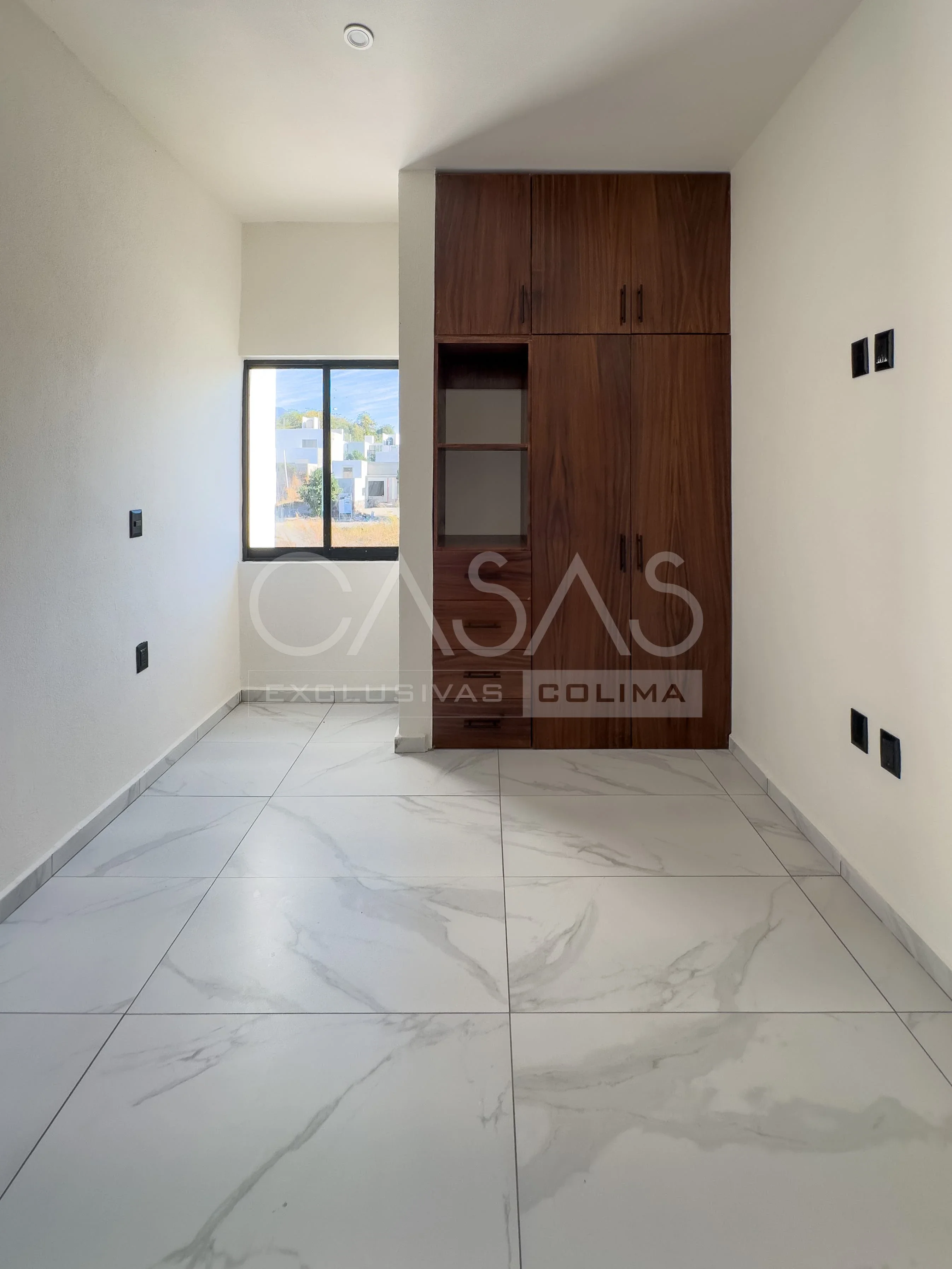 Hermosa casa en venta al norte de Colima con jardín posterior muy amplio 14