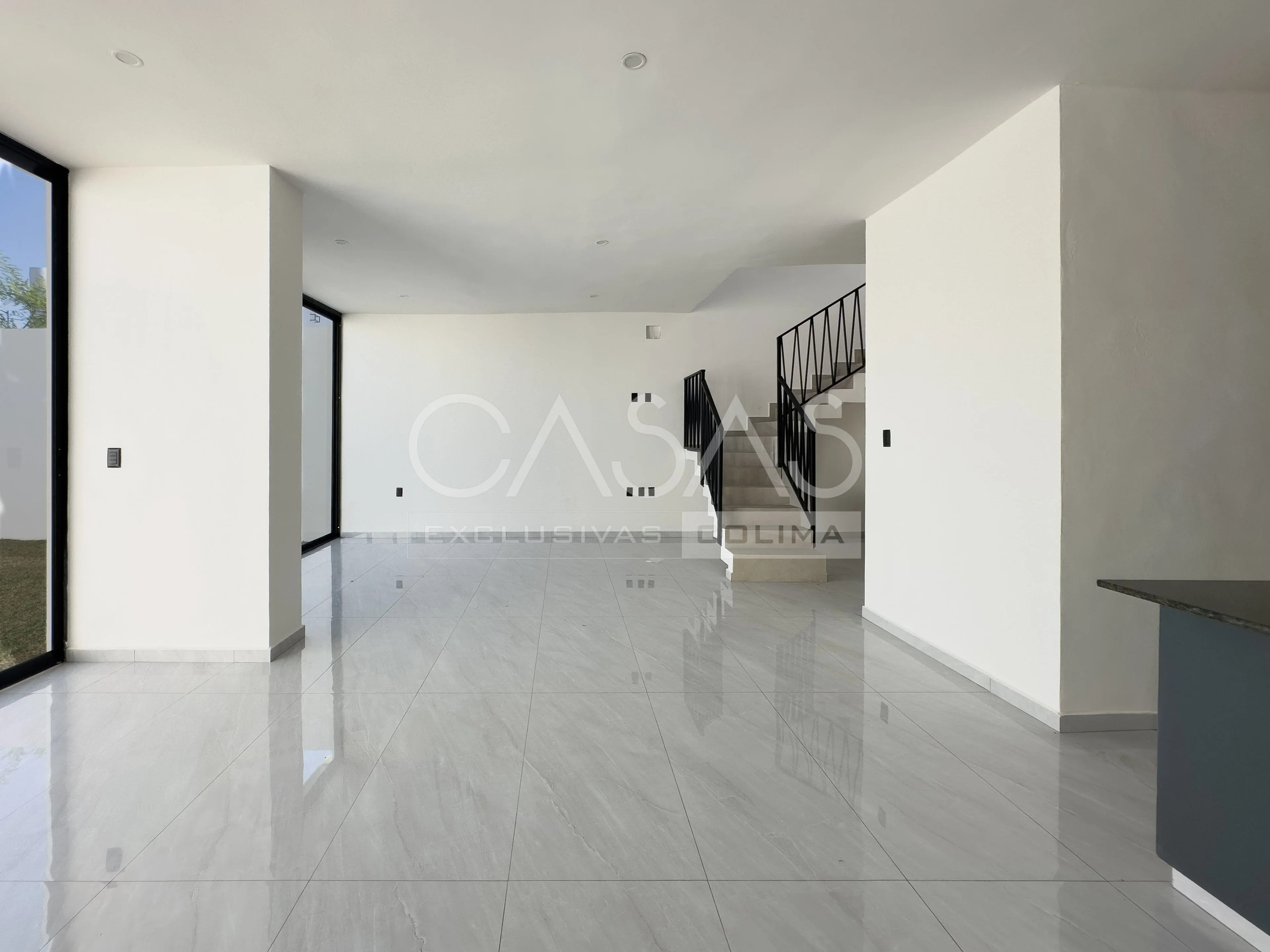 Hermosa casa en venta al norte de Colima, subiendo por Ex Colegio Inglés 4