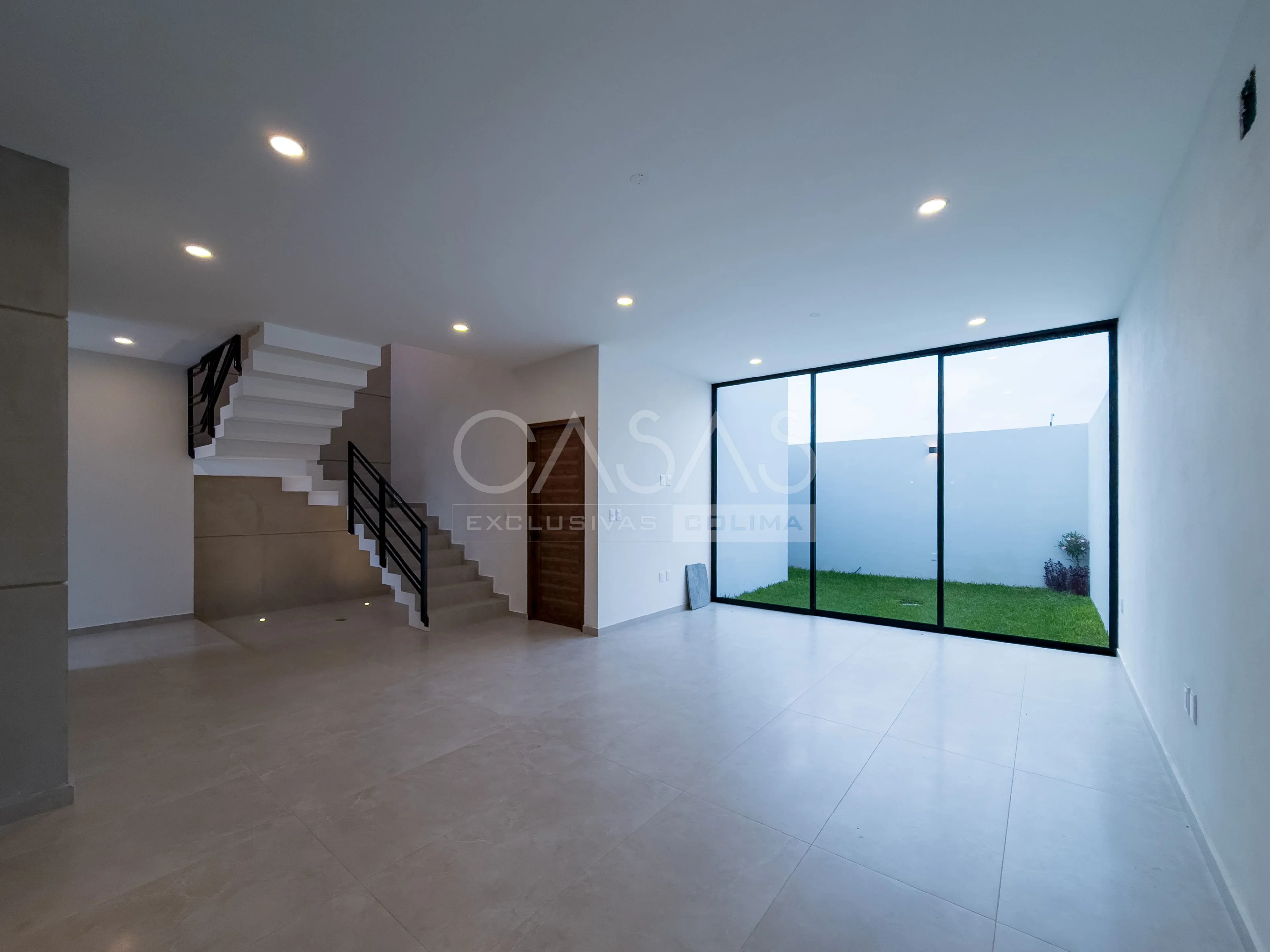 Hermosa casa en venta en nuevo desarrollo en zona norte en Colima 11