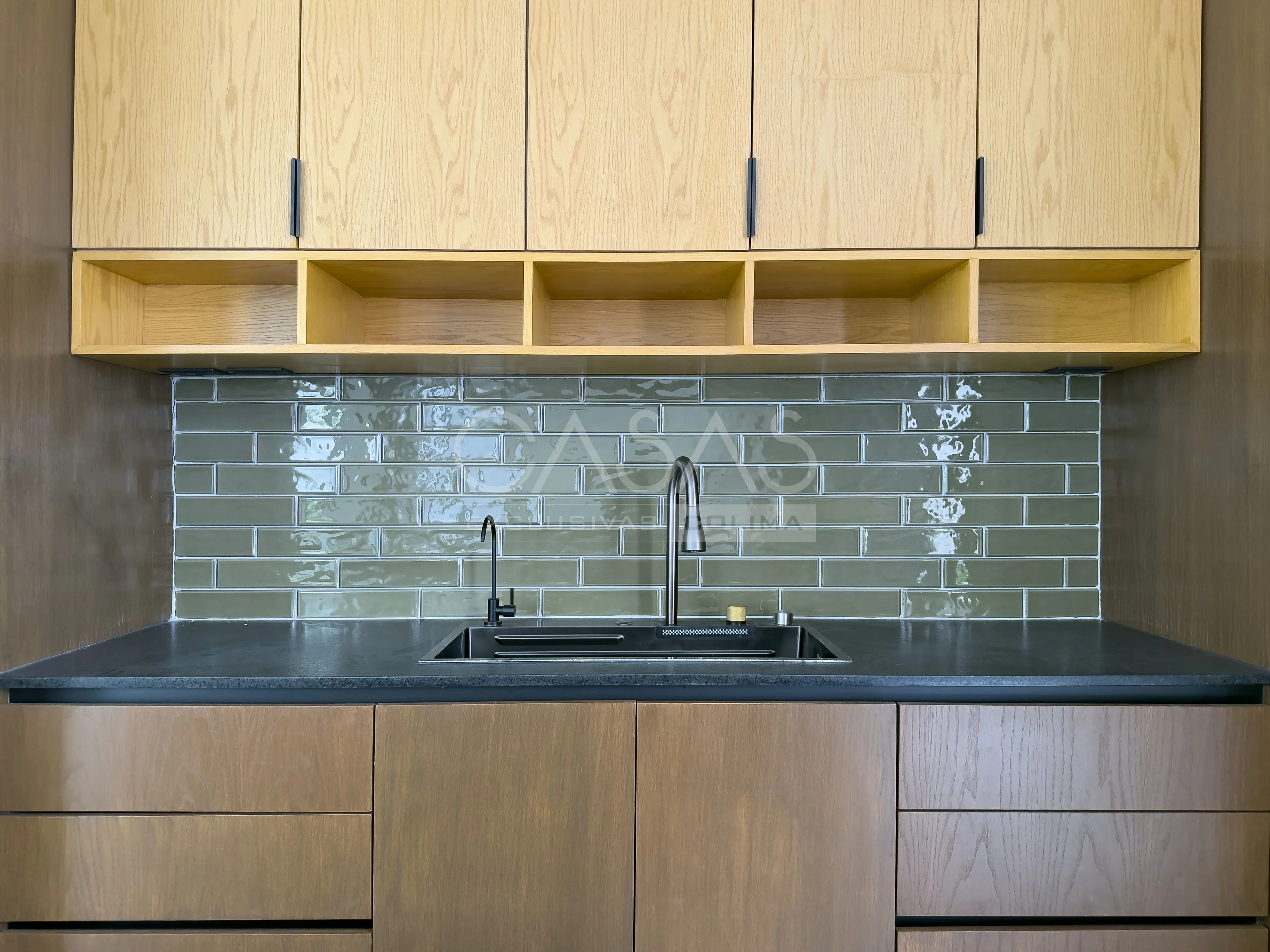 Preciosa casa en venta de alto lujo en zona residencial al norte de Colima 7