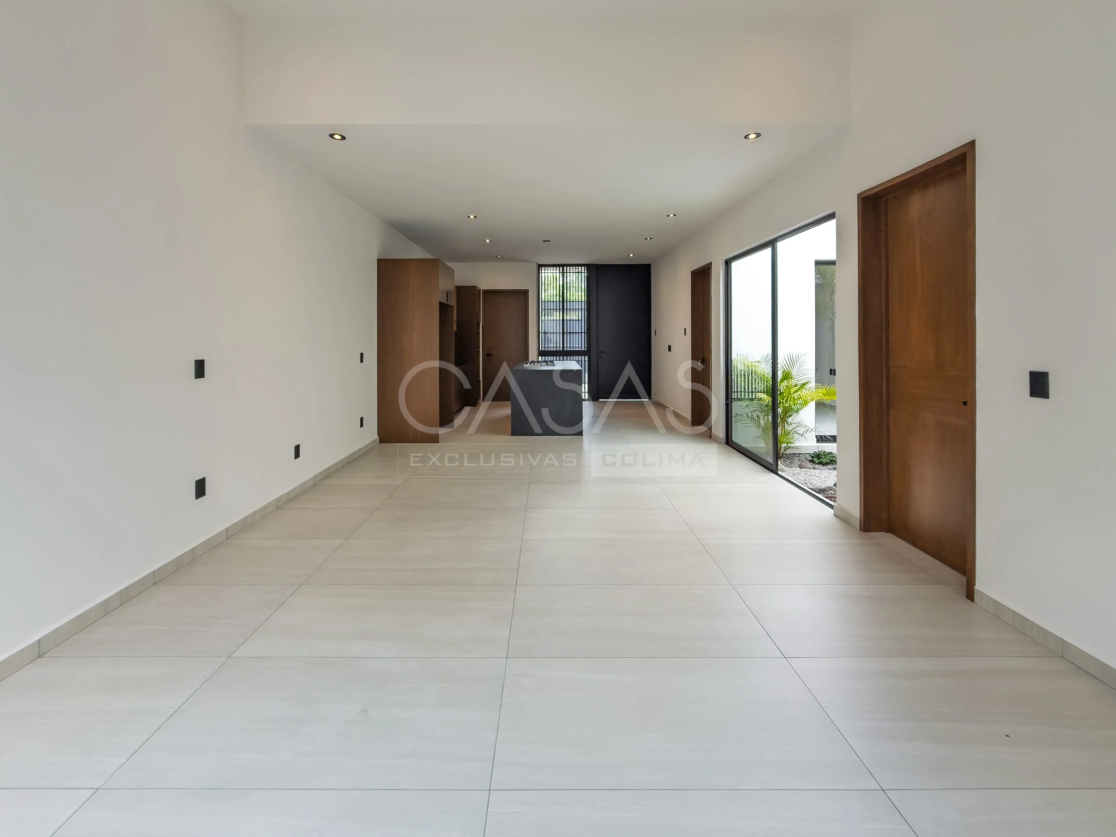 Preciosa casa en venta de alto lujo en zona residencial al norte de Colima 11