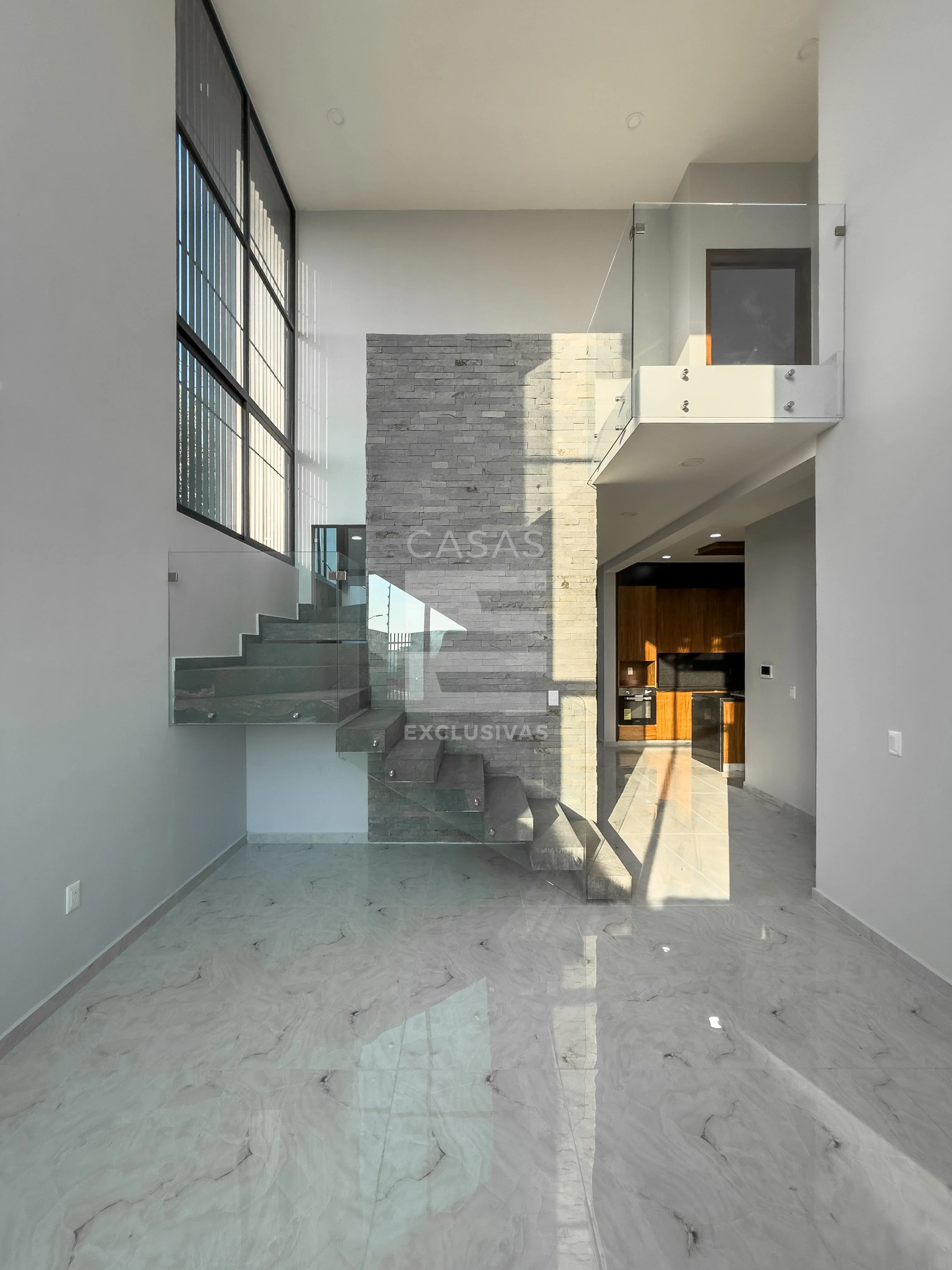 Preciosa casa en venta en zona norte de Colima con excelente ubicación 5