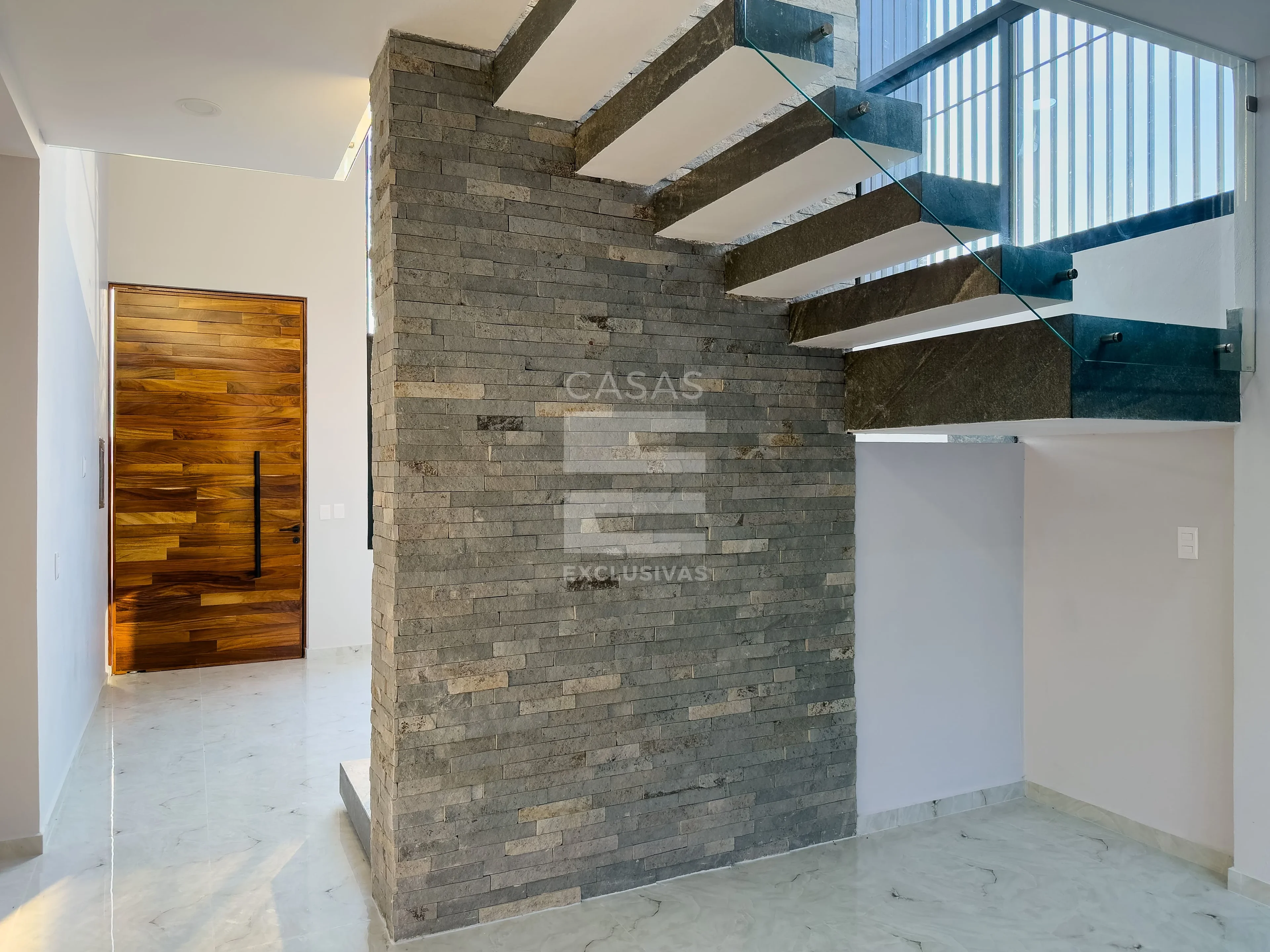 Preciosa casa en venta en zona norte de Colima con excelente ubicación 13