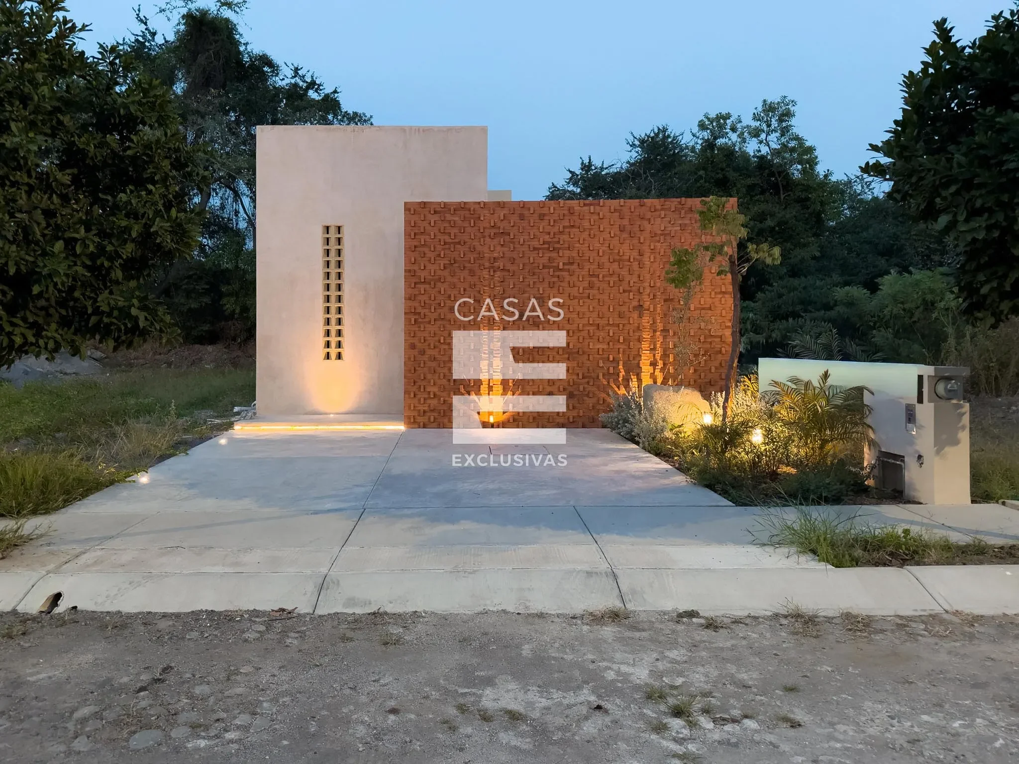 Única y exclusiva casa en venta en una planta al norte de Colima 1