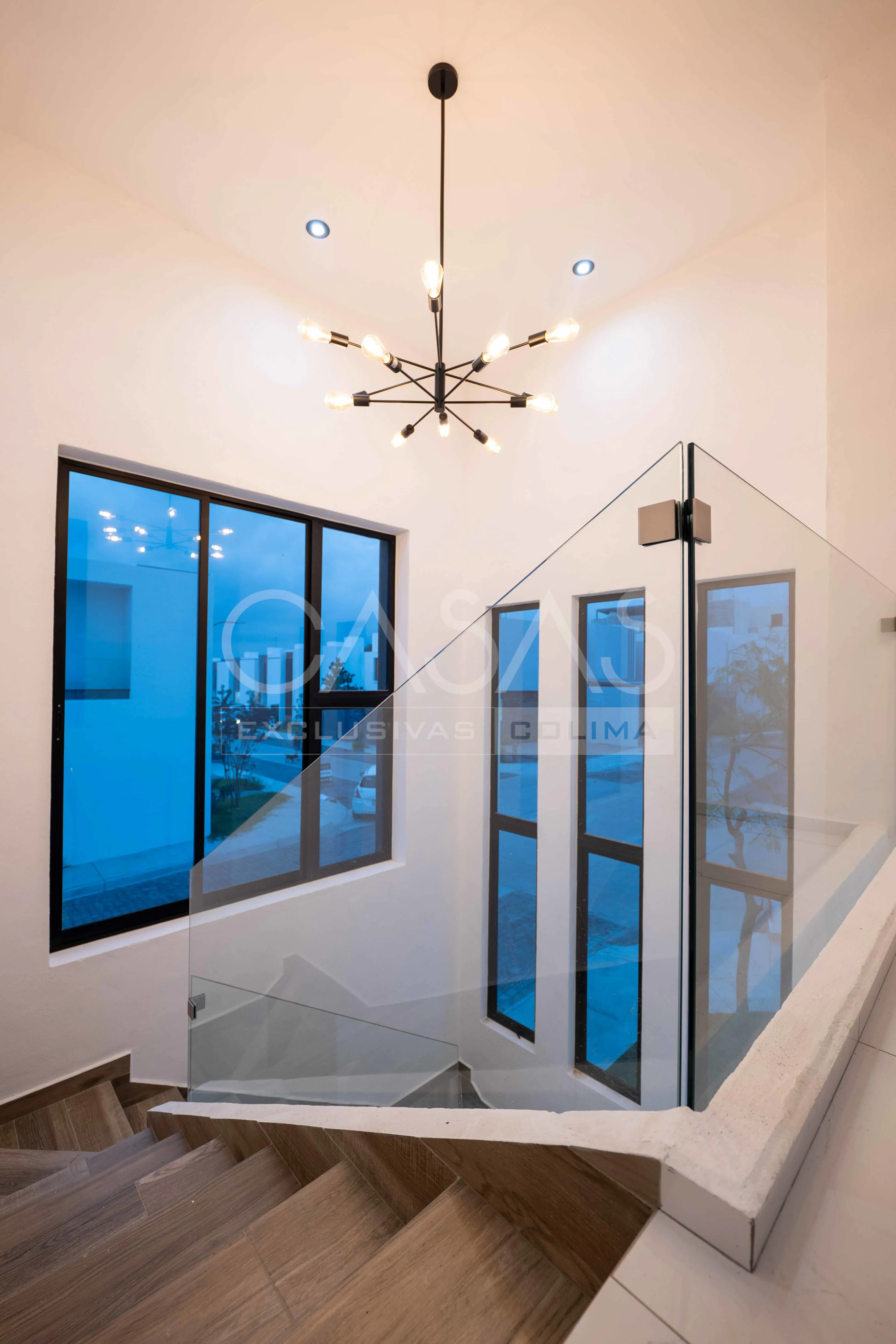 En venta hermosa casa en esquina en zona norte de Colima 13