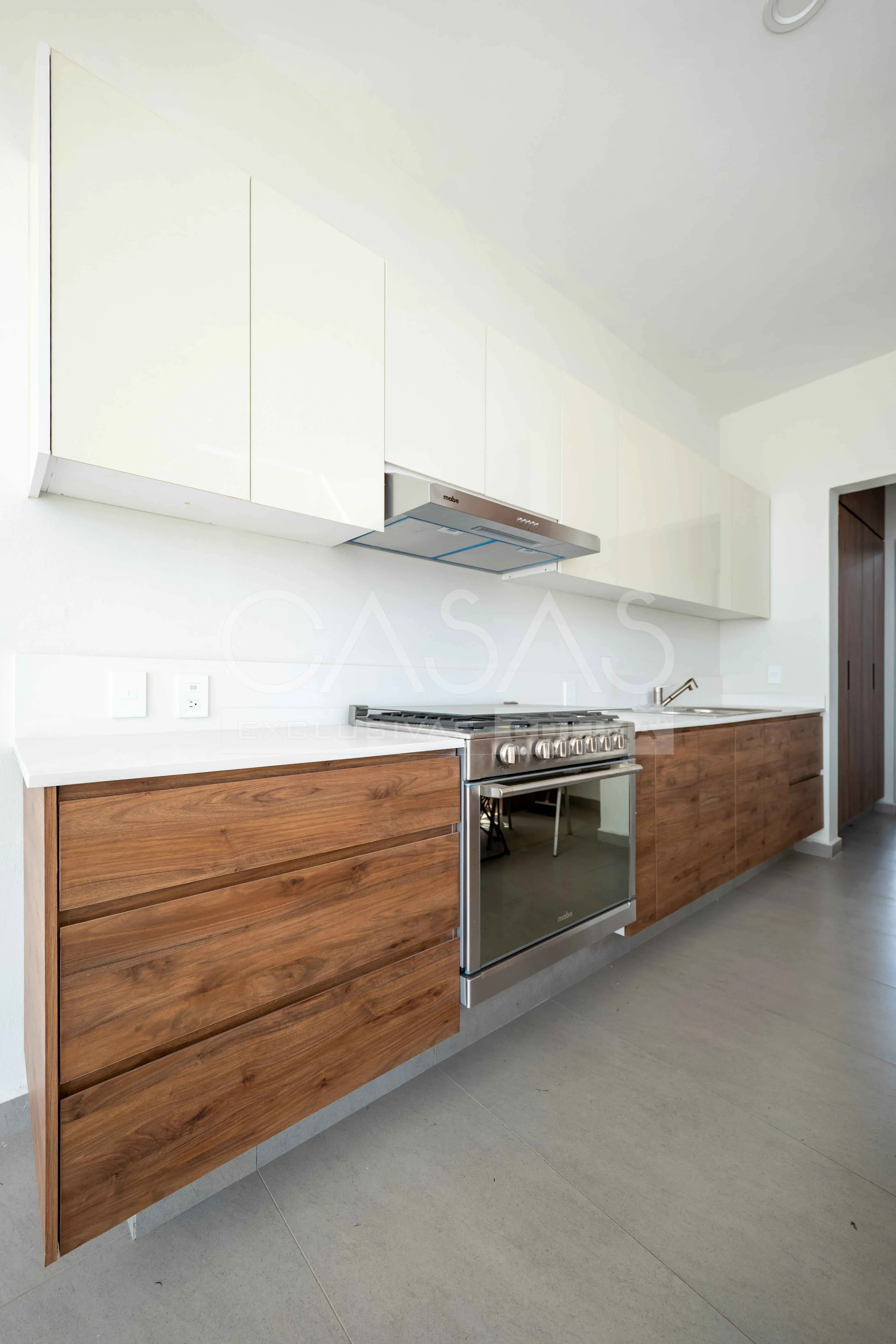 Bellísima residencia en venta en esquina, Zona norte de Colima 7