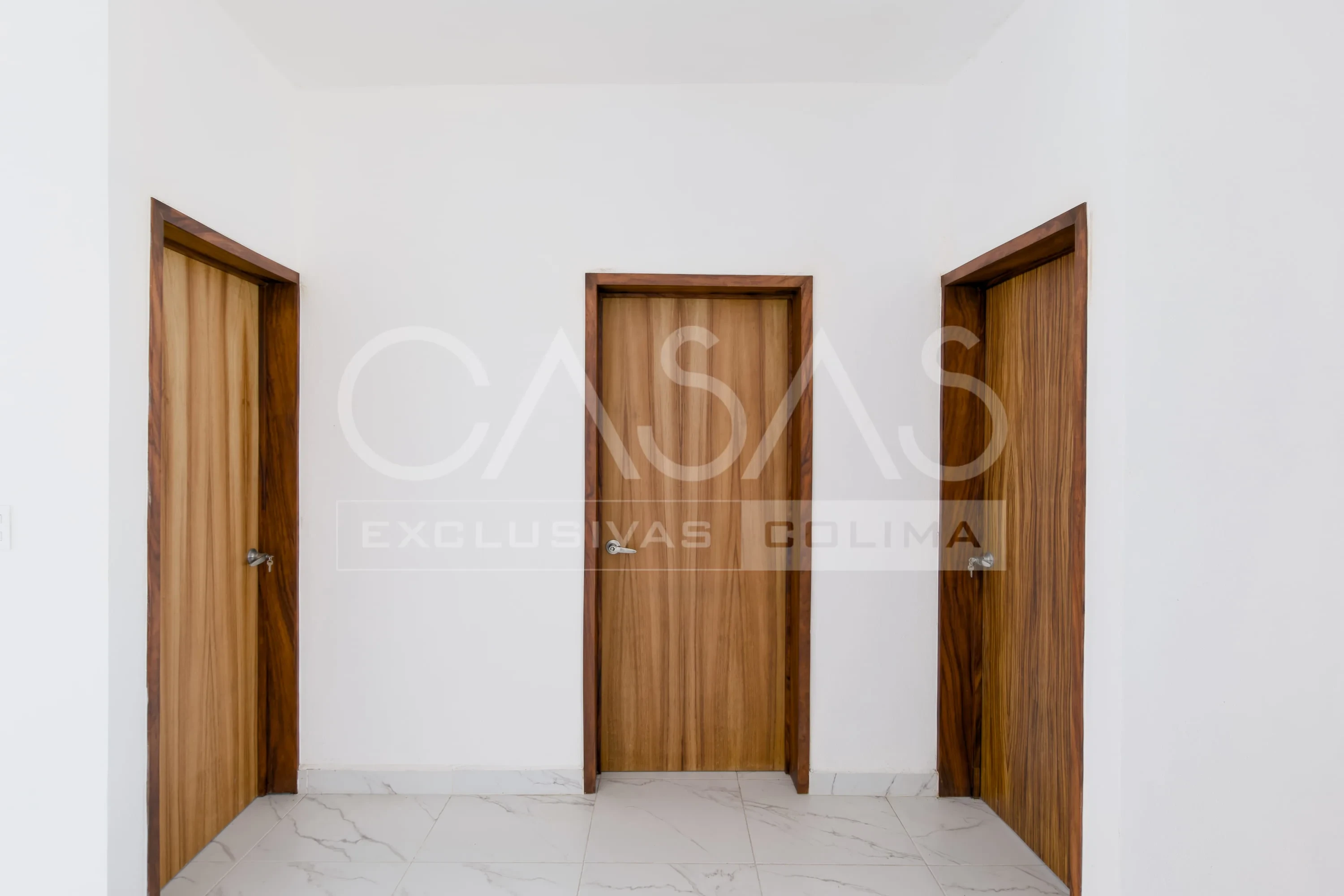 Hermosa casa en venta a unos pasos de Nogueras y Comala 7