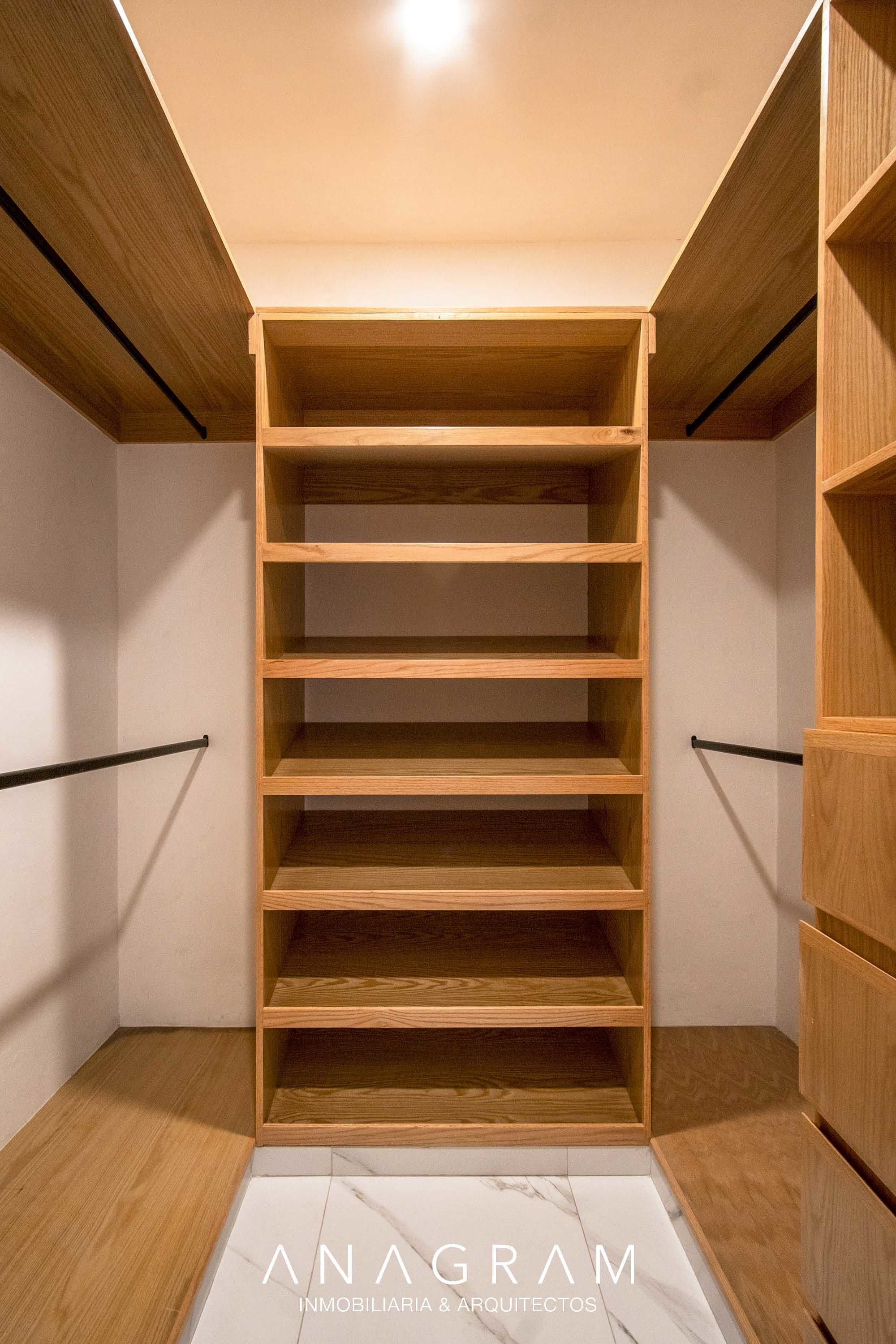 Hermosa residencia en venta en Zapopan Jalisco dentro de coto privado 13