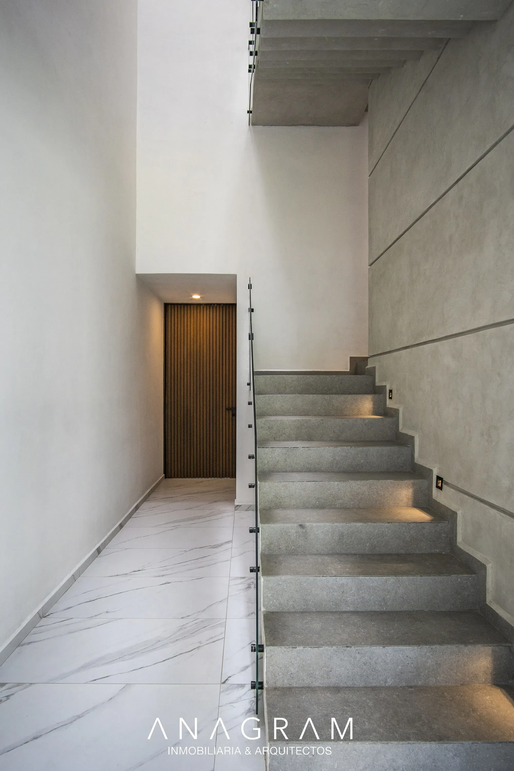 Hermosa residencia en venta en Zapopan Jalisco dentro de coto privado 11