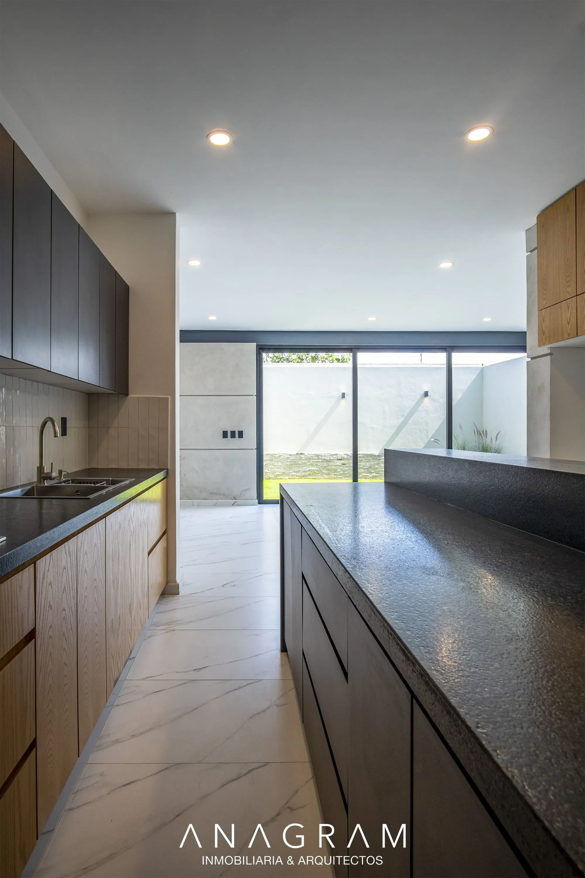 Hermosa residencia en venta en Zapopan Jalisco dentro de coto privado 8