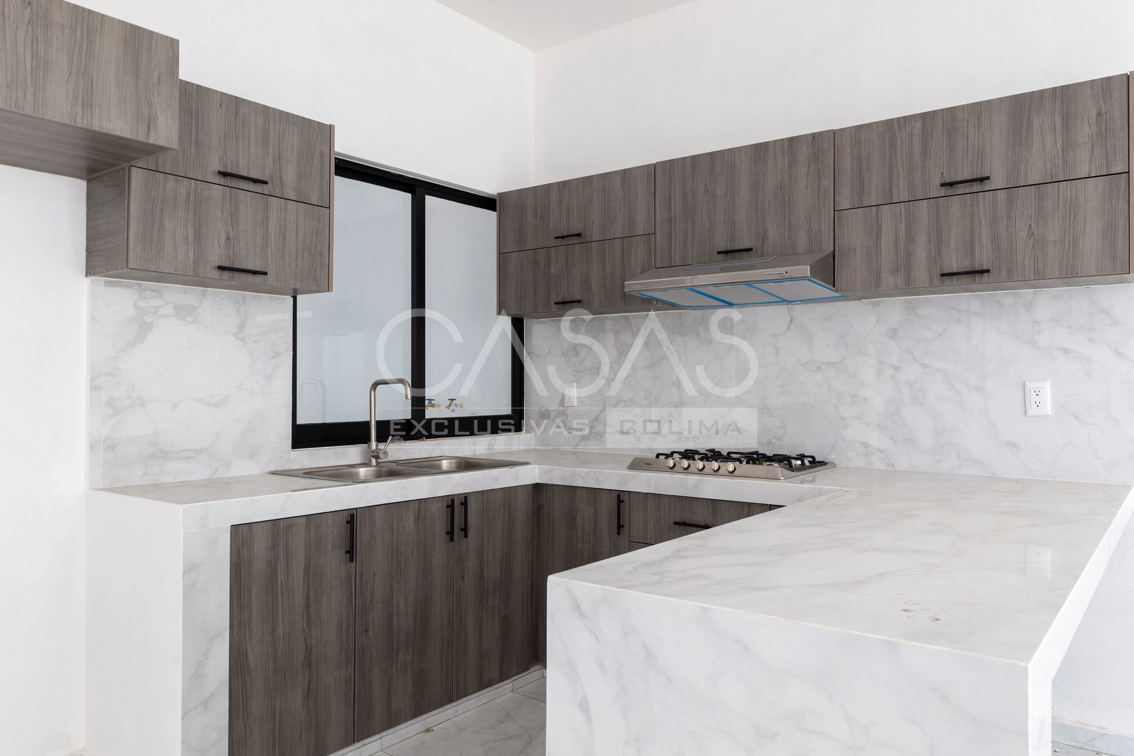 Preciosas casas en venta en Villa de Álvarez-Colima, a unos pasos del tercer anillo periférico 8