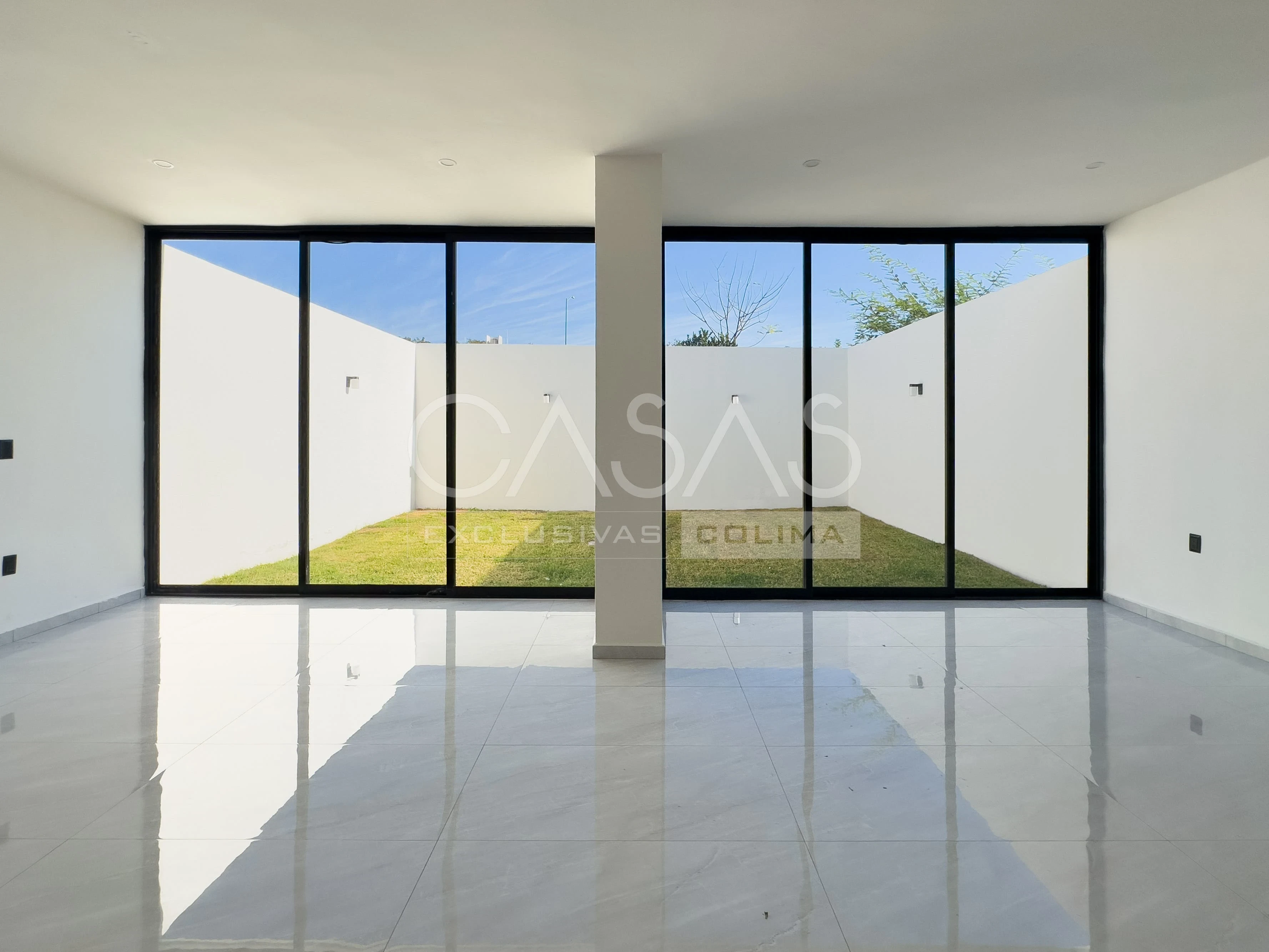 Hermosa casa en venta al norte de Colima, subiendo por Ex Colegio Inglés 3