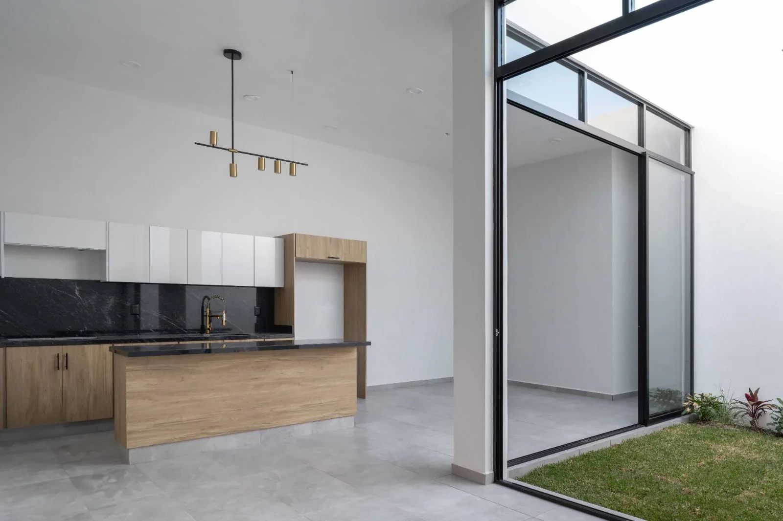 Hermosa casa en venta al norte de Colima una planta y dos habitaciones 4