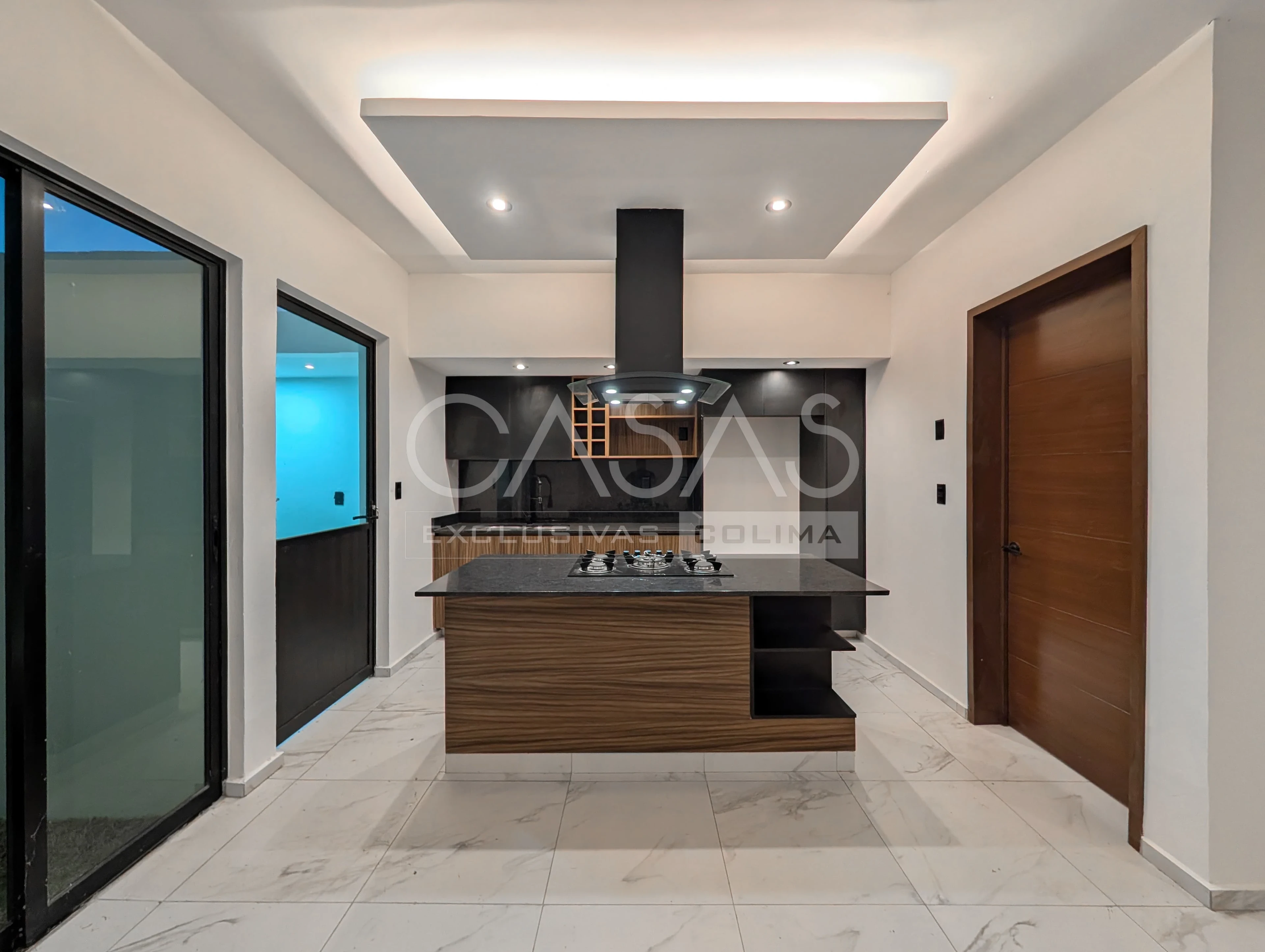 Bella casa en venta en el norte de Colima con portón automatizado 5