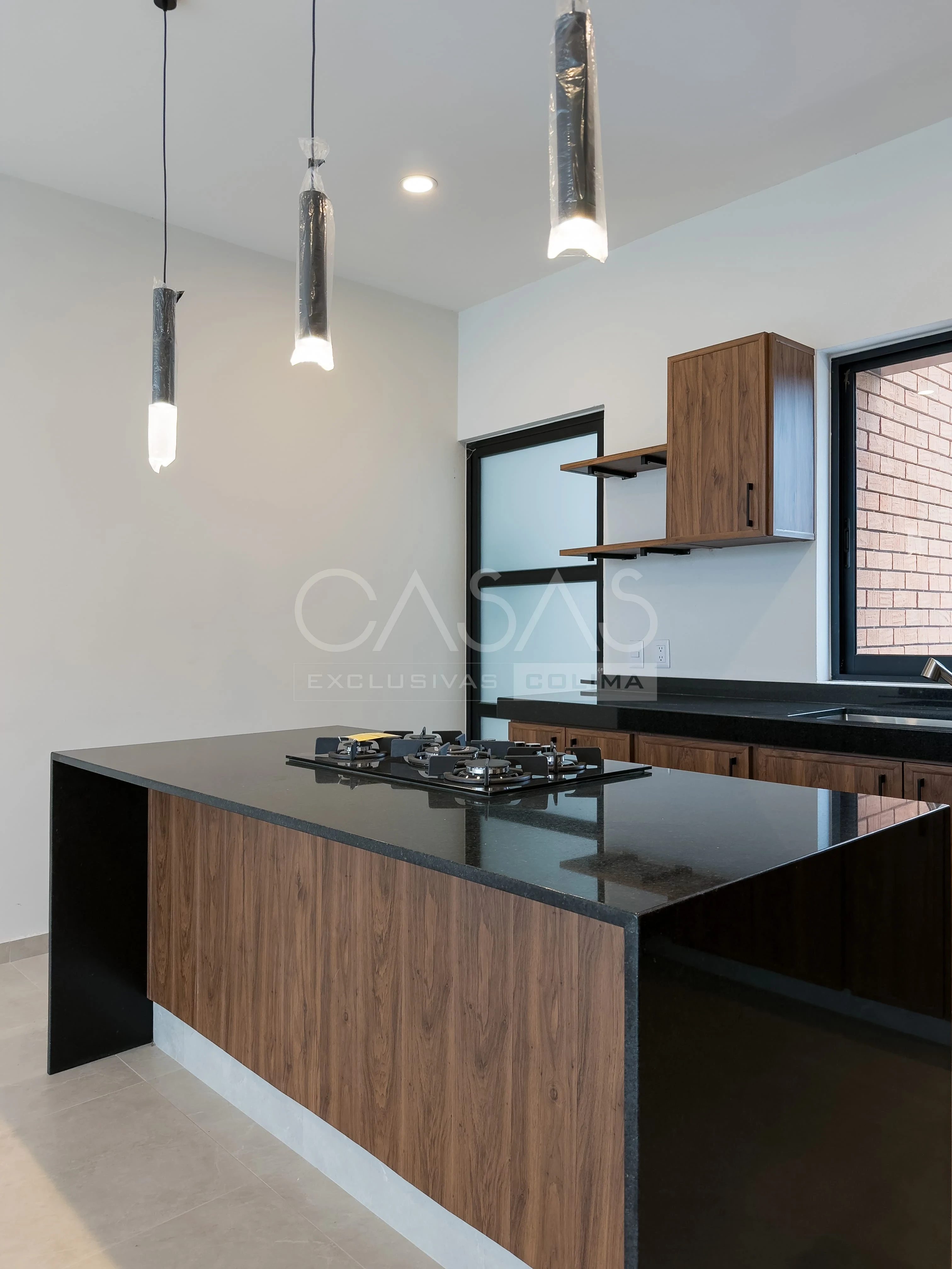 Hermosa casa en venta en nuevo desarrollo en zona norte en Colima 9