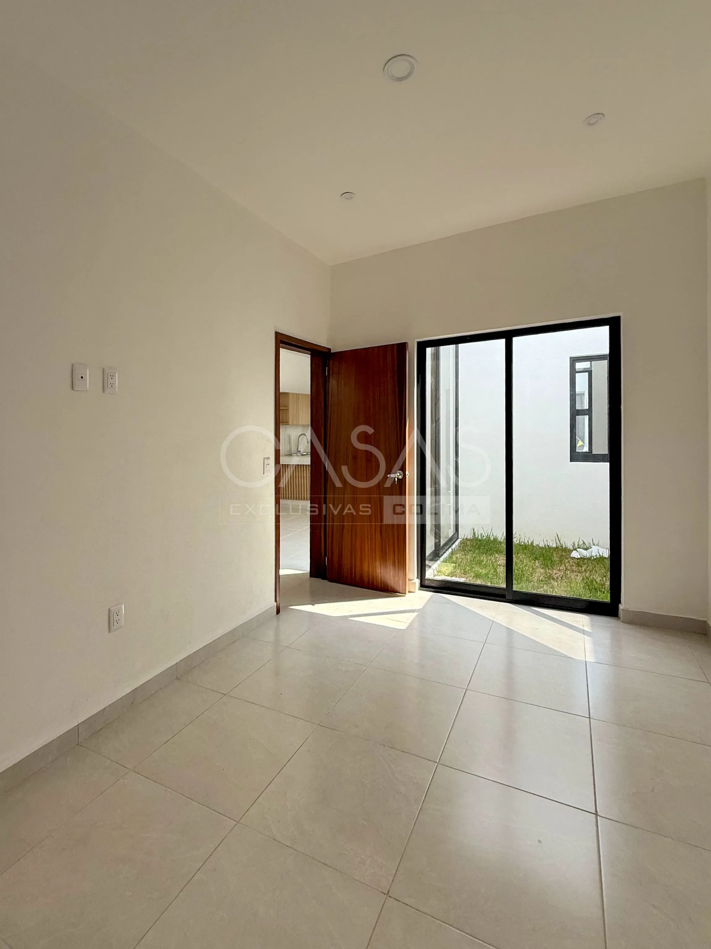 Linda casa en venta en Villa de Álvarez, Colima cerca de tercer anillo 8