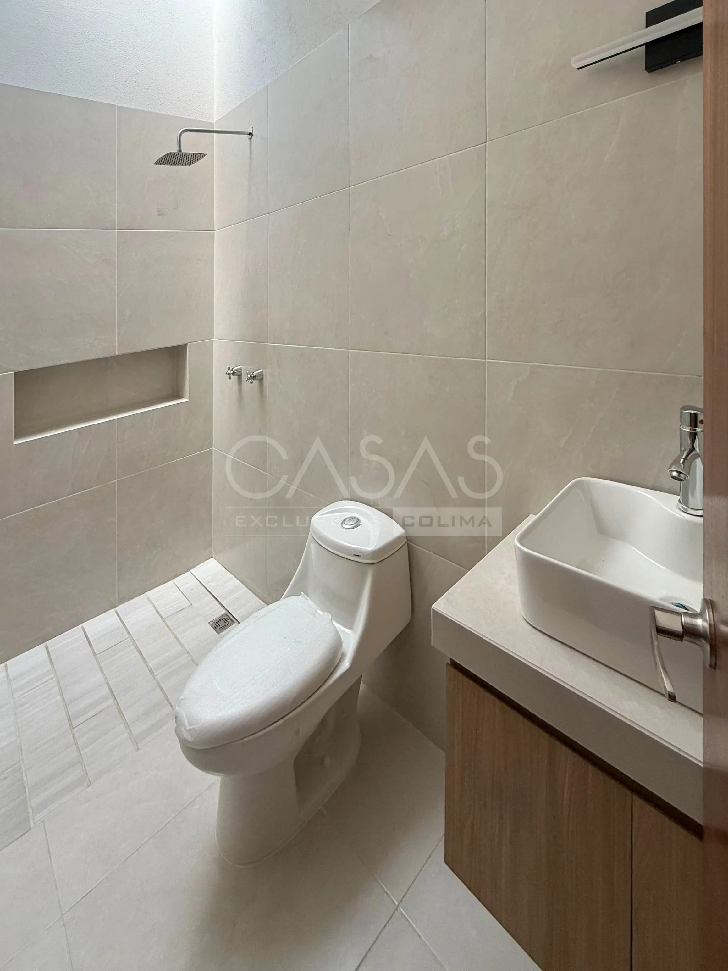 Linda casa en venta en Villa de Álvarez, Colima cerca de tercer anillo 10