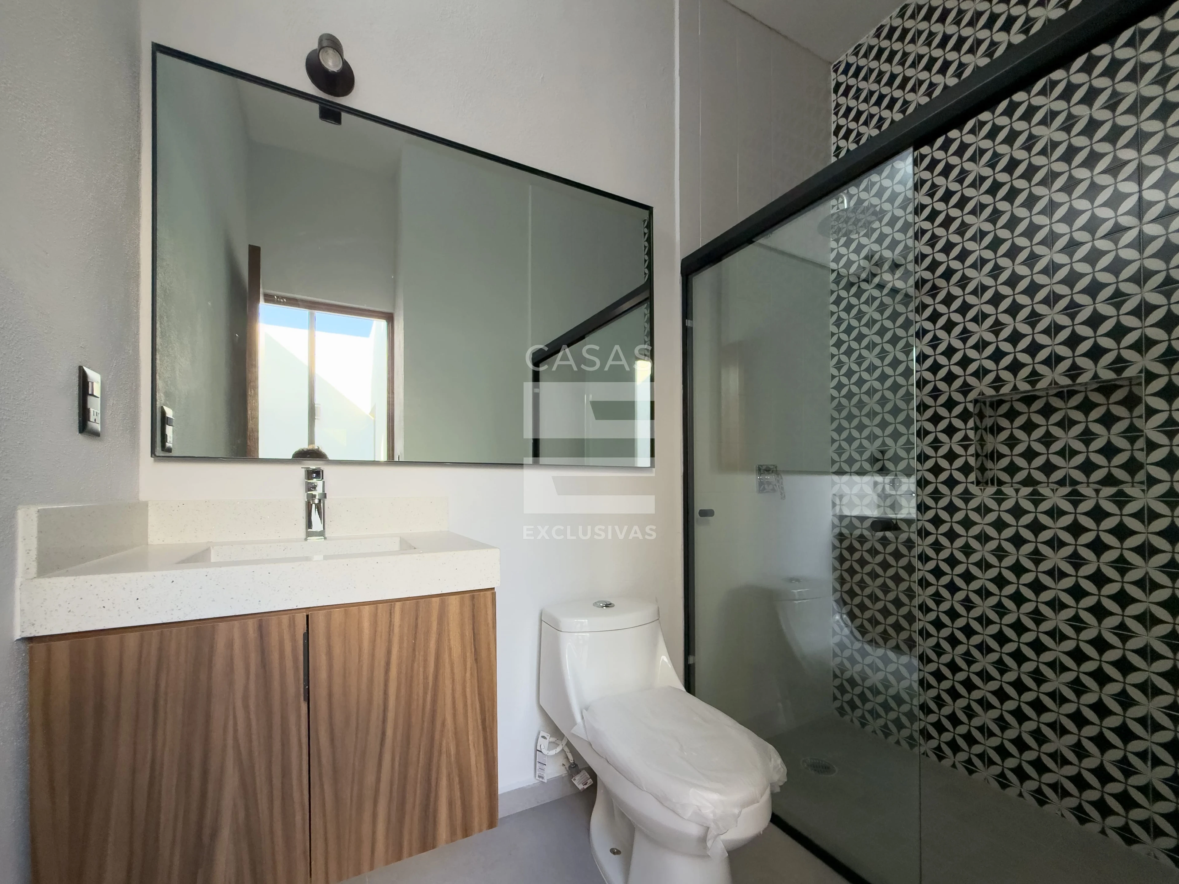 Preciosa casa en venta en zona norte de Colima en residencial Punto Rioja 9