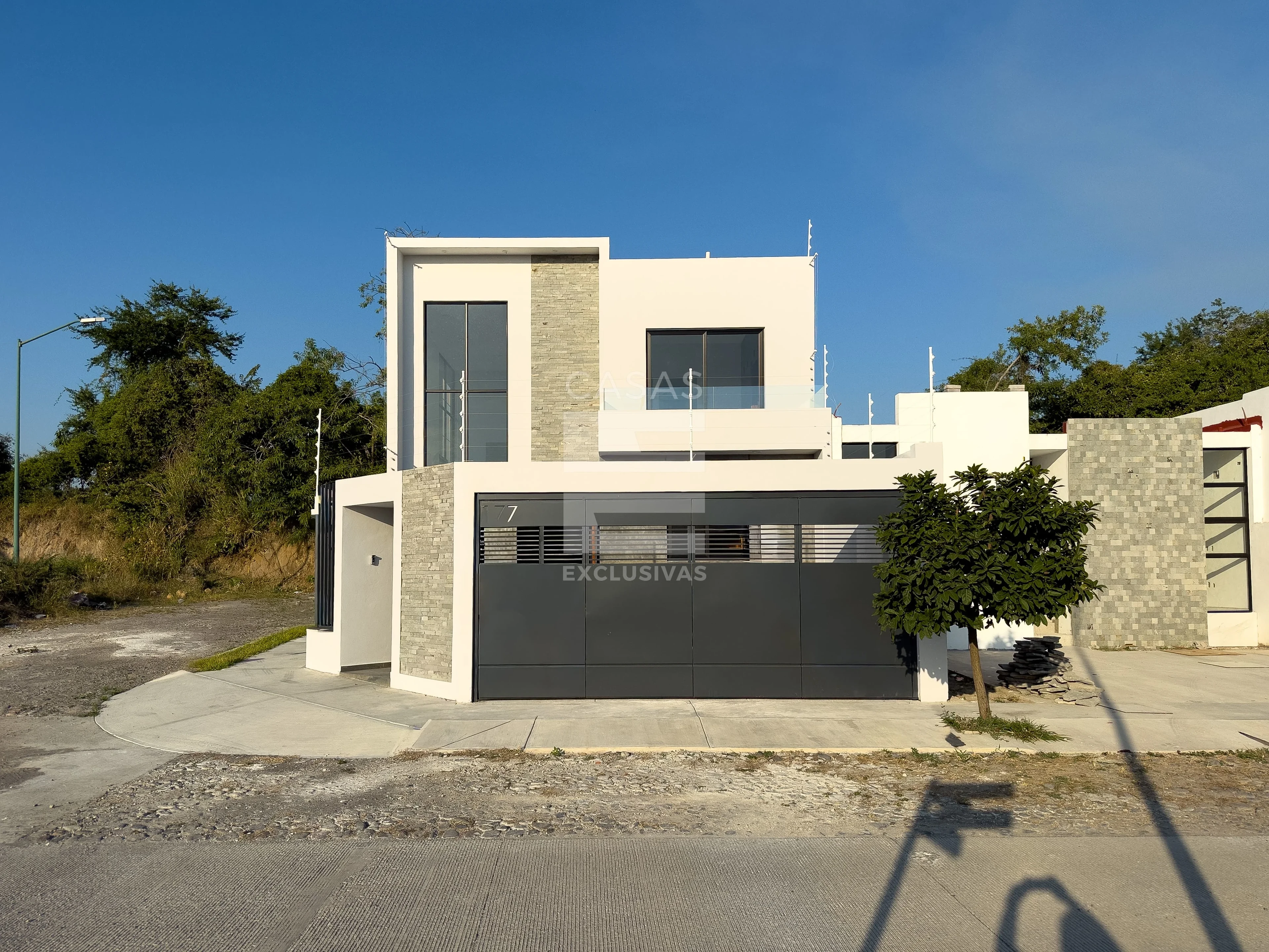 Preciosa casa en venta en zona norte de Colima con excelente ubicación 2