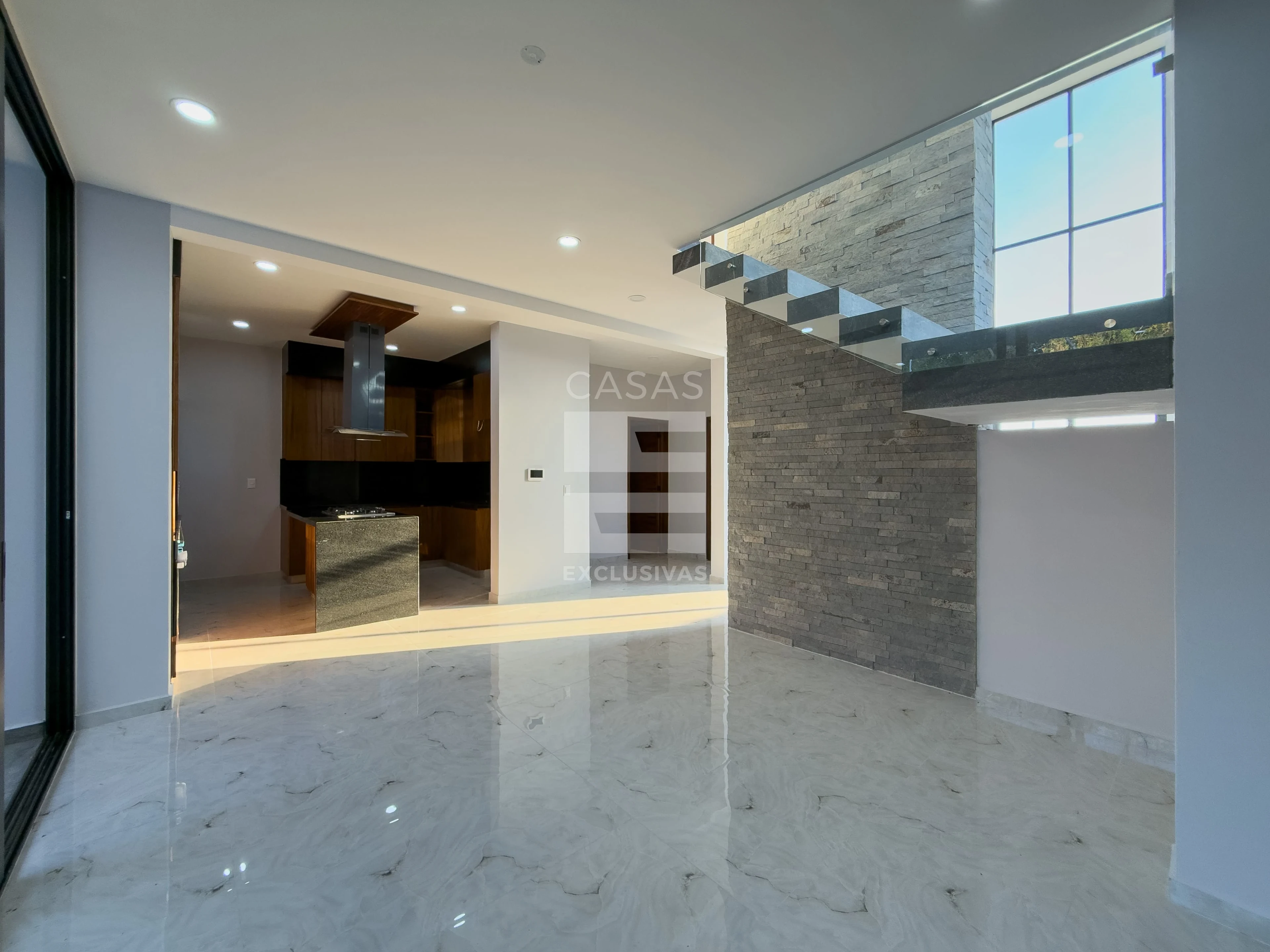 Preciosa casa en venta en zona norte de Colima con excelente ubicación 9