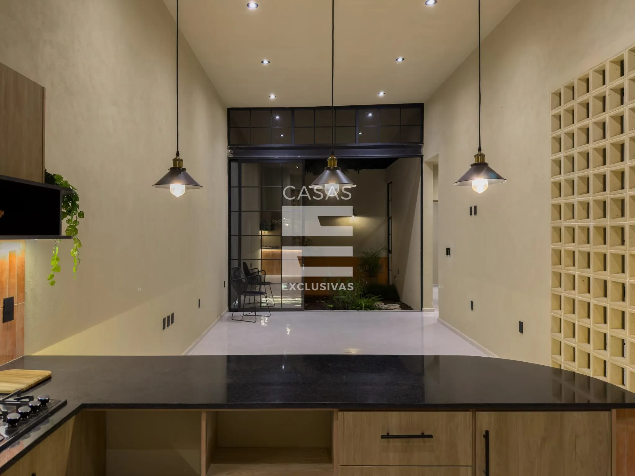 Única y exclusiva casa en venta en una planta al norte de Colima 5