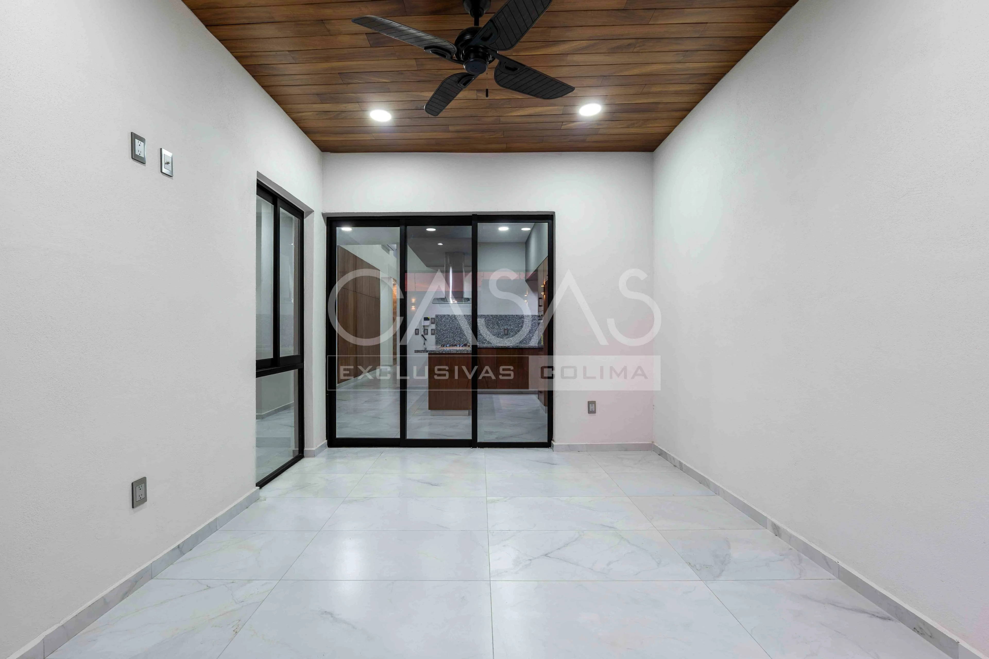 Casa en venta en zona norte de Colima con alberca 19