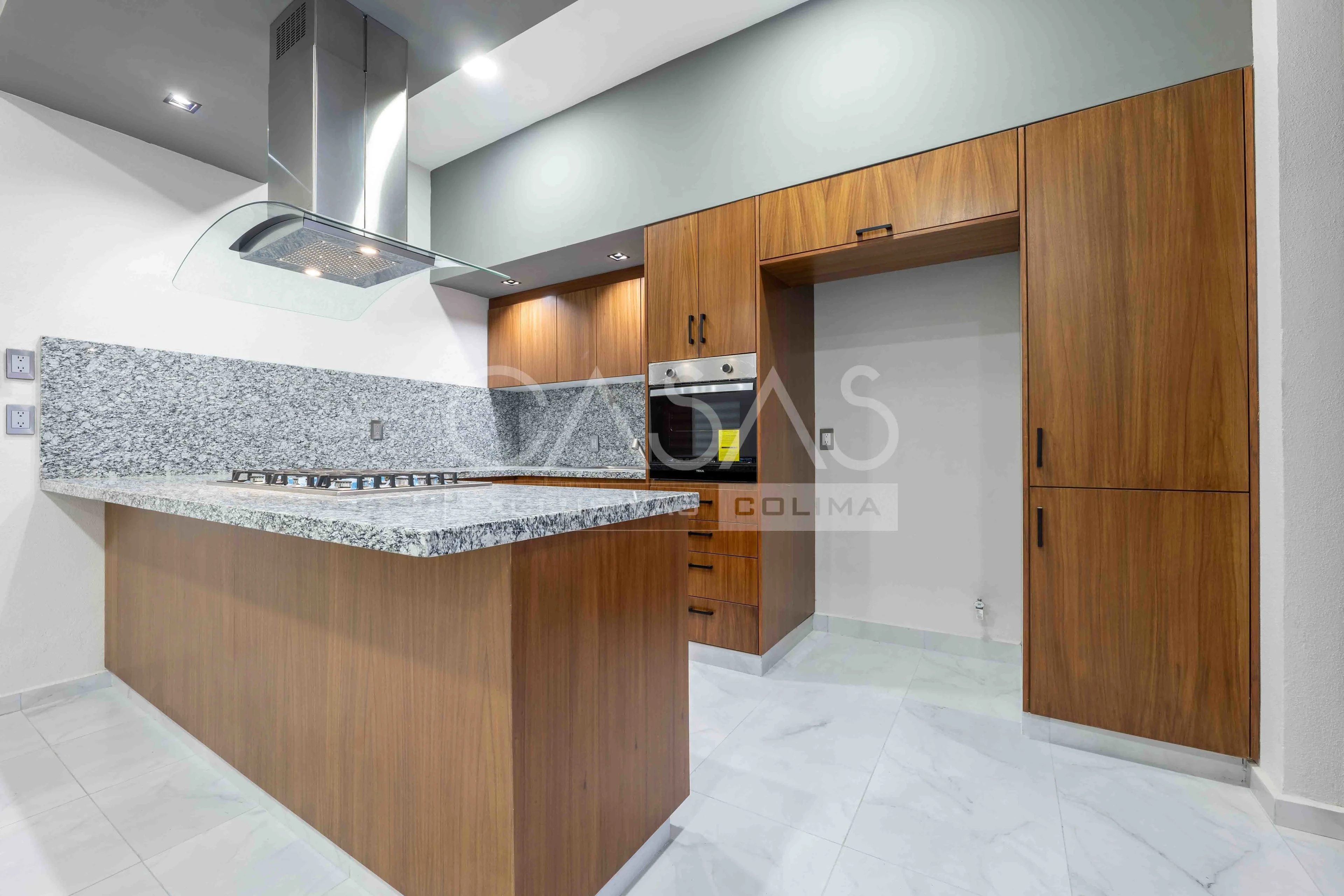 Casa en venta en zona norte de Colima con alberca 9