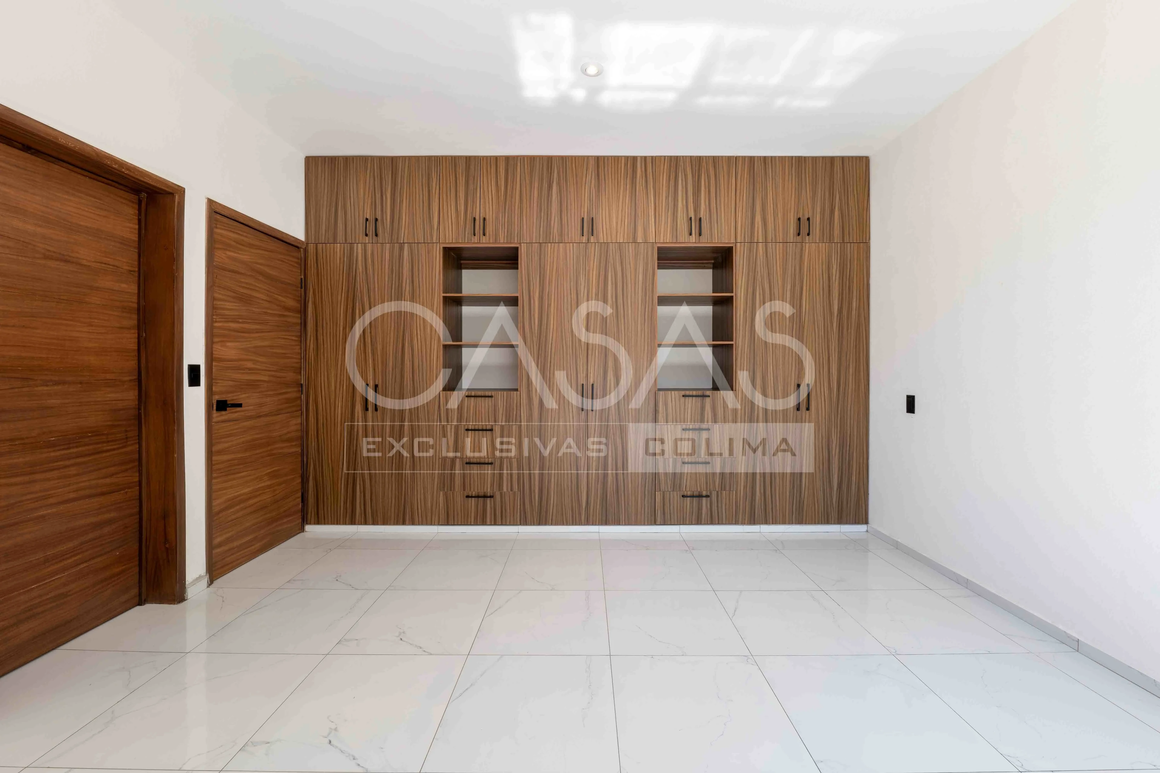 Preciosa casa en esquina en venta en zona norte de Colima, súper fresca y con amplios espacios 11