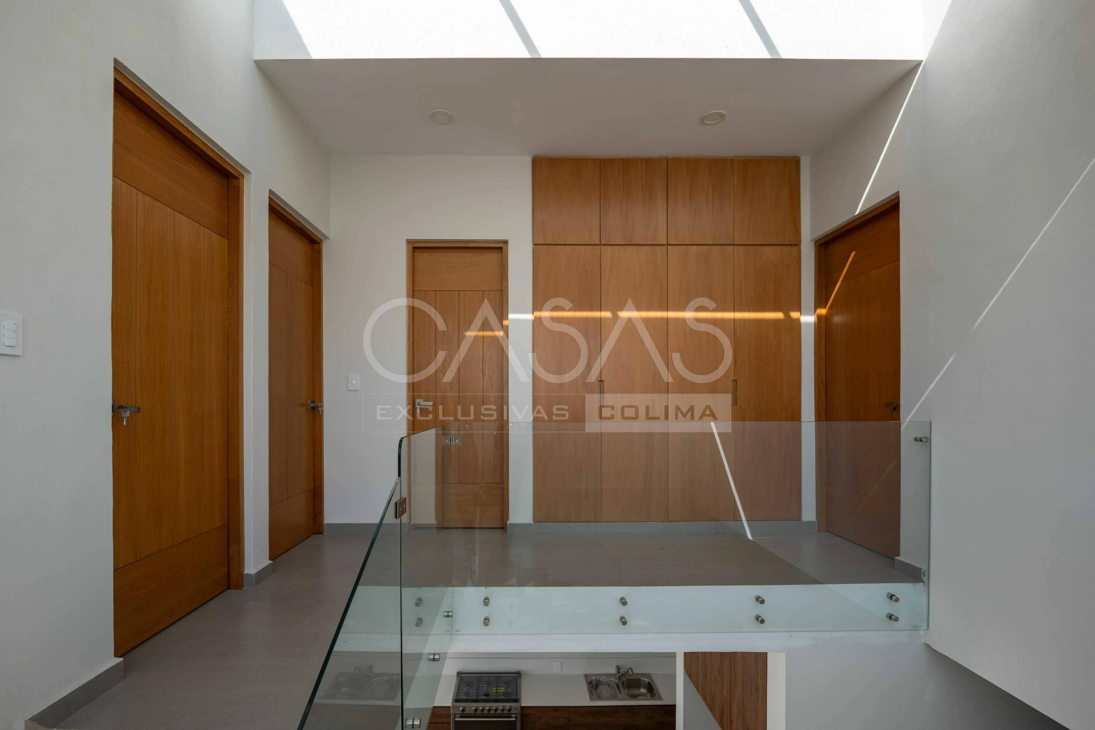 Bellísima residencia en venta en esquina, Zona norte de Colima 13