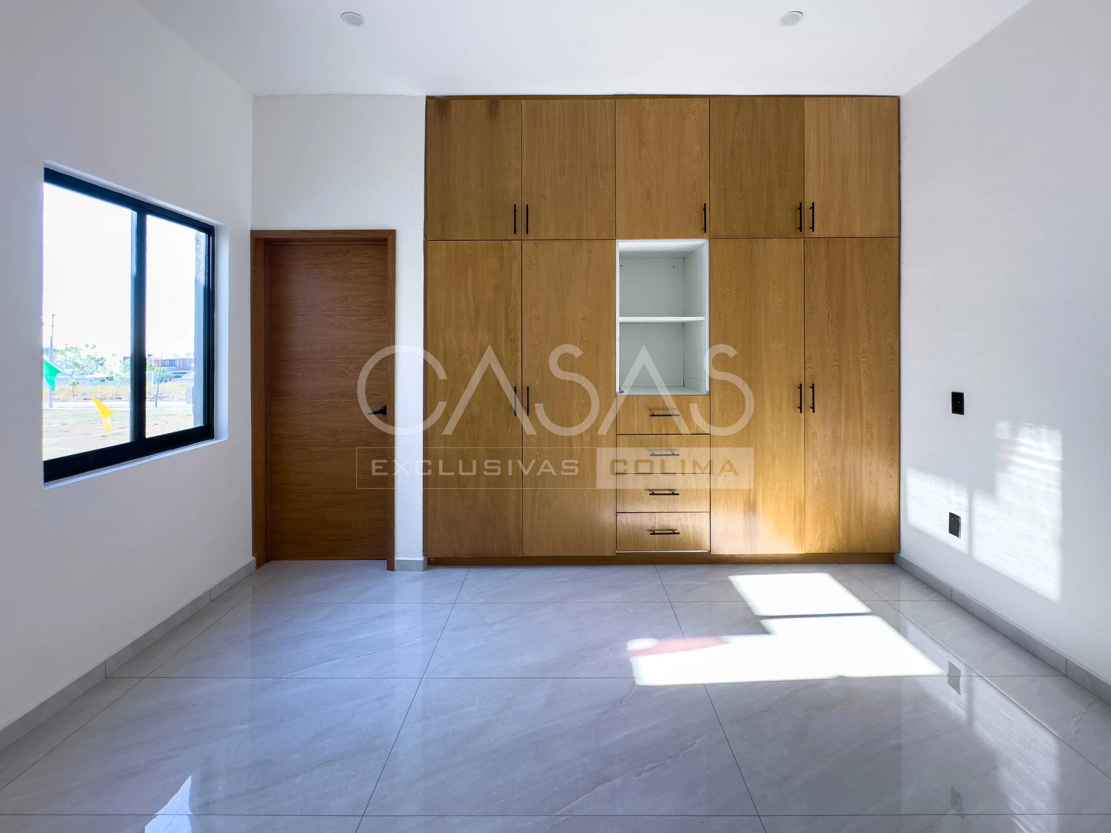 Hermosa casa en venta al norte de Colima, subiendo por Ex Colegio Inglés 10