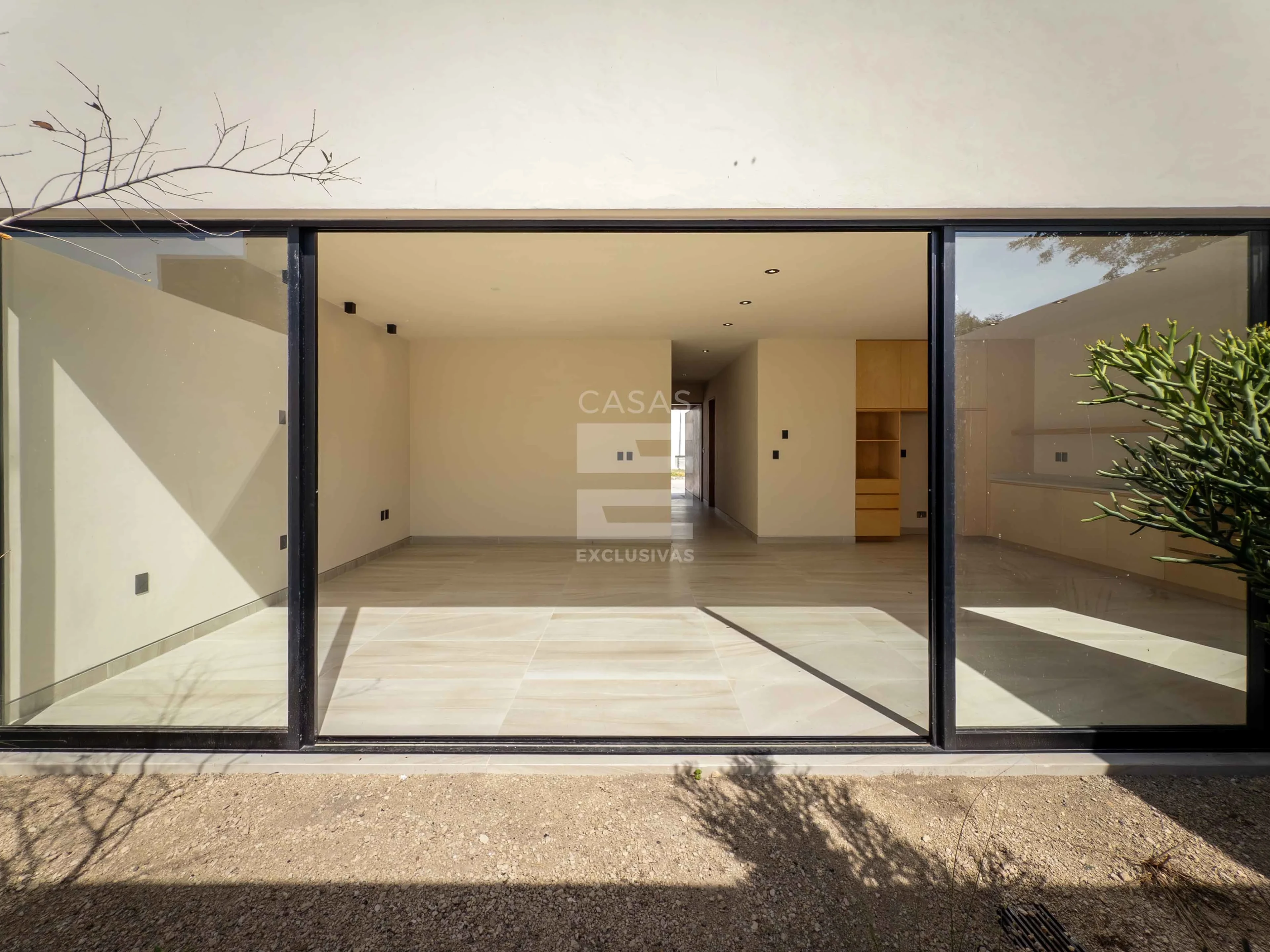 Hermosa casa en venta dentro de coto privado en una planta, zona norte de Colima 10