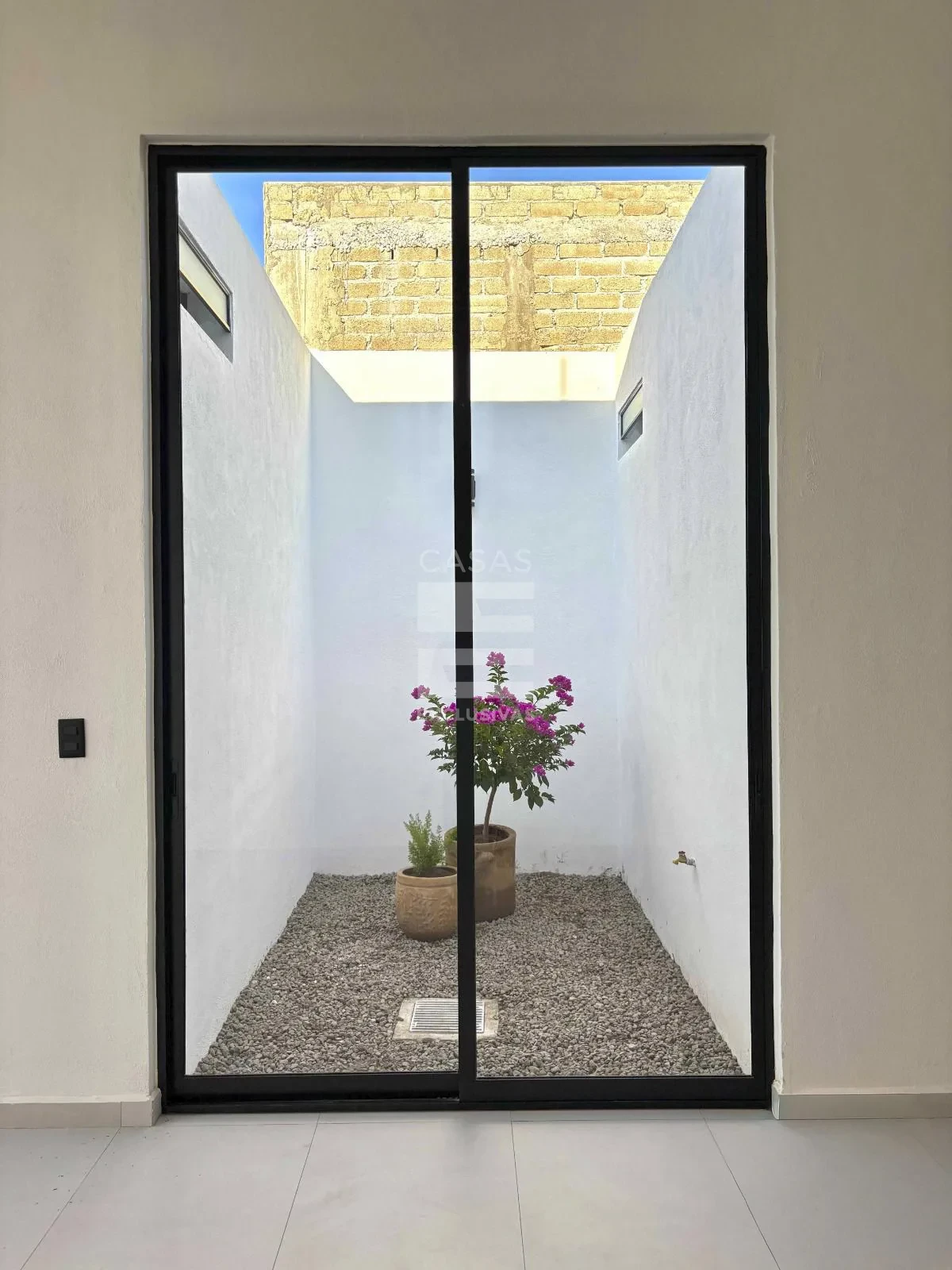 Casa en venta en Colima zona norte, a minutos de la salida a Guadalajara 11