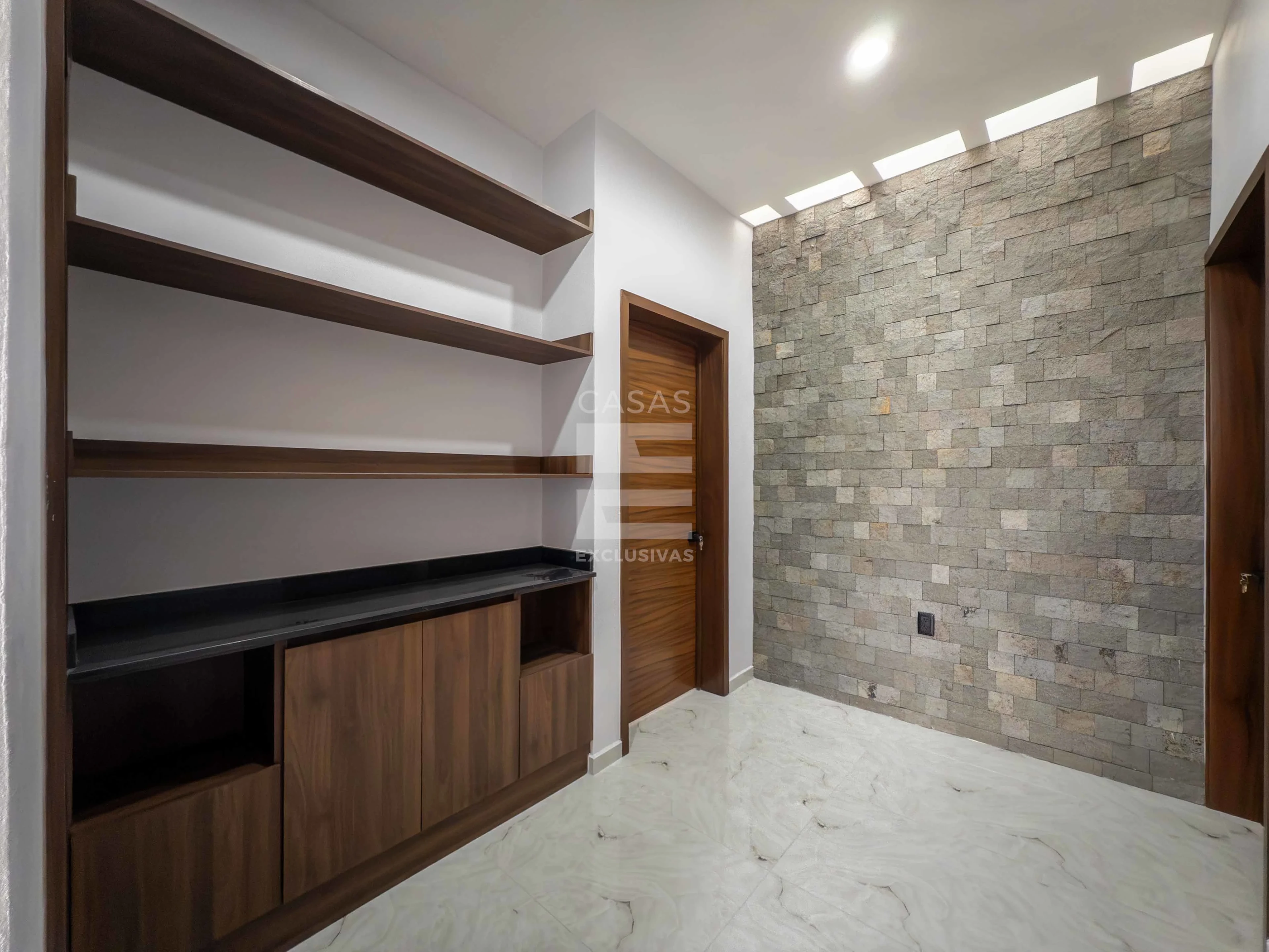 Casa en venta en Colima zona norte, residencial Punto Rioja 10