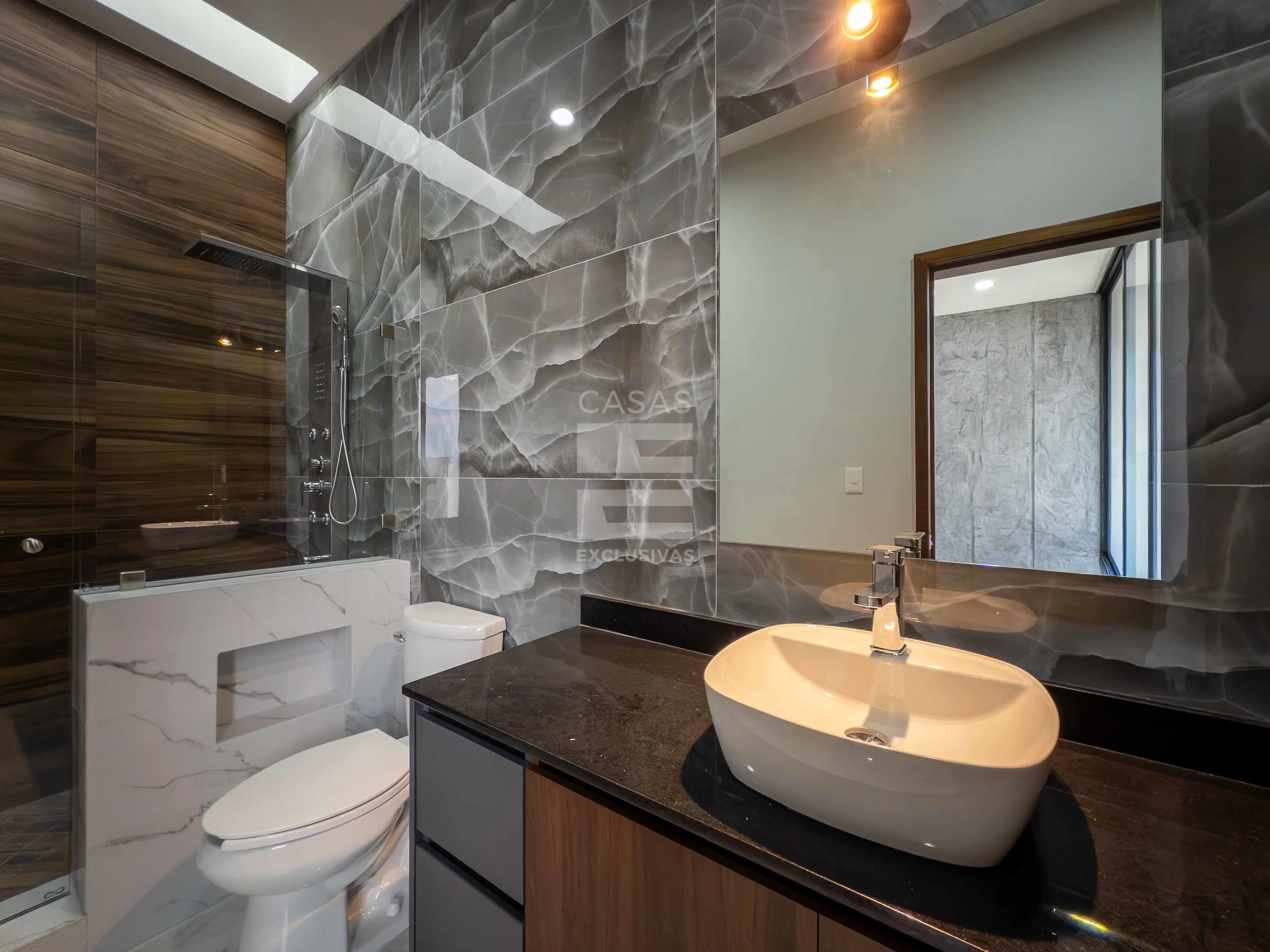 Casa en venta en Colima zona norte, residencial Punto Rioja 14