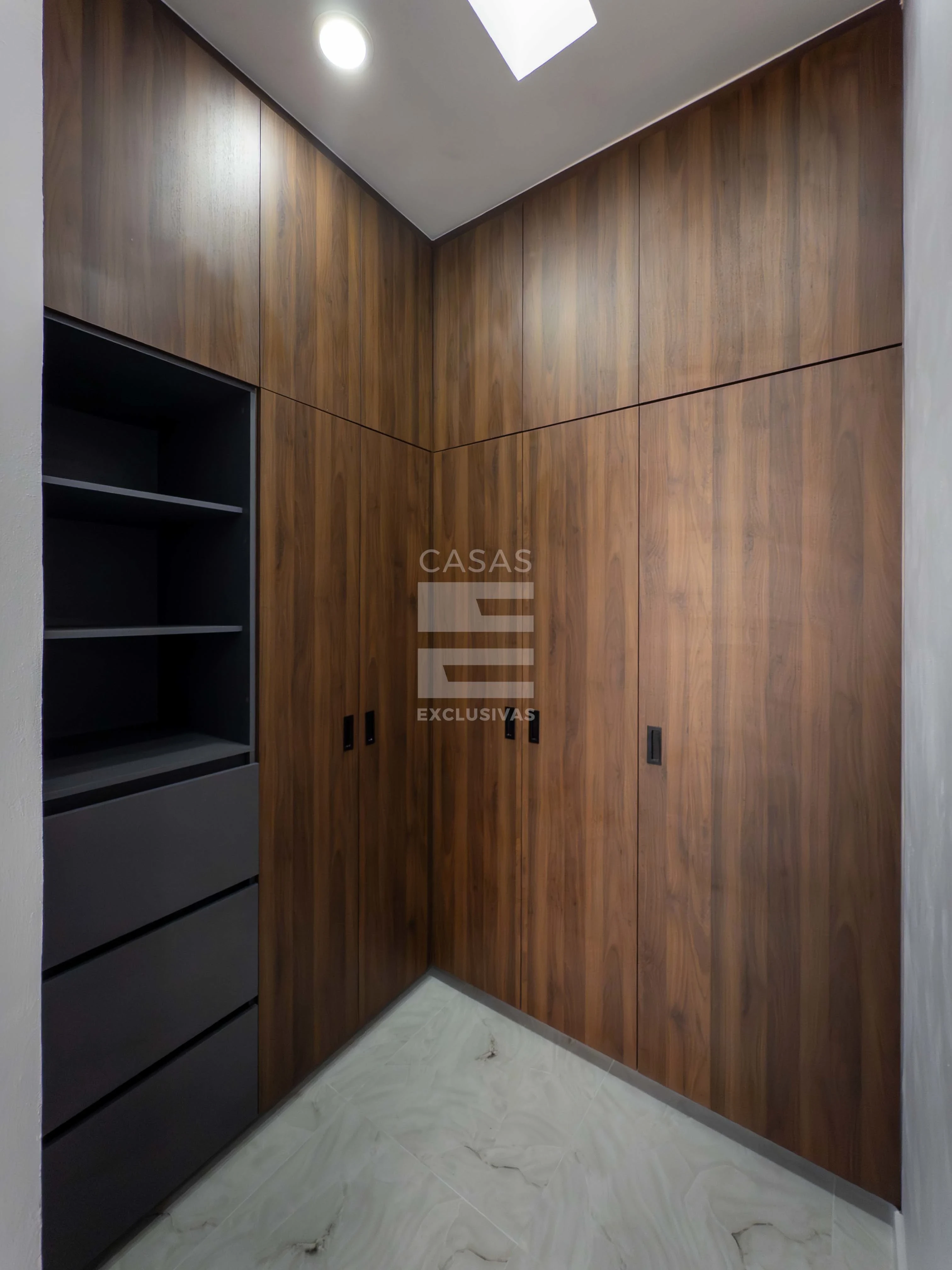 Casa en venta en Colima zona norte, residencial Punto Rioja 13