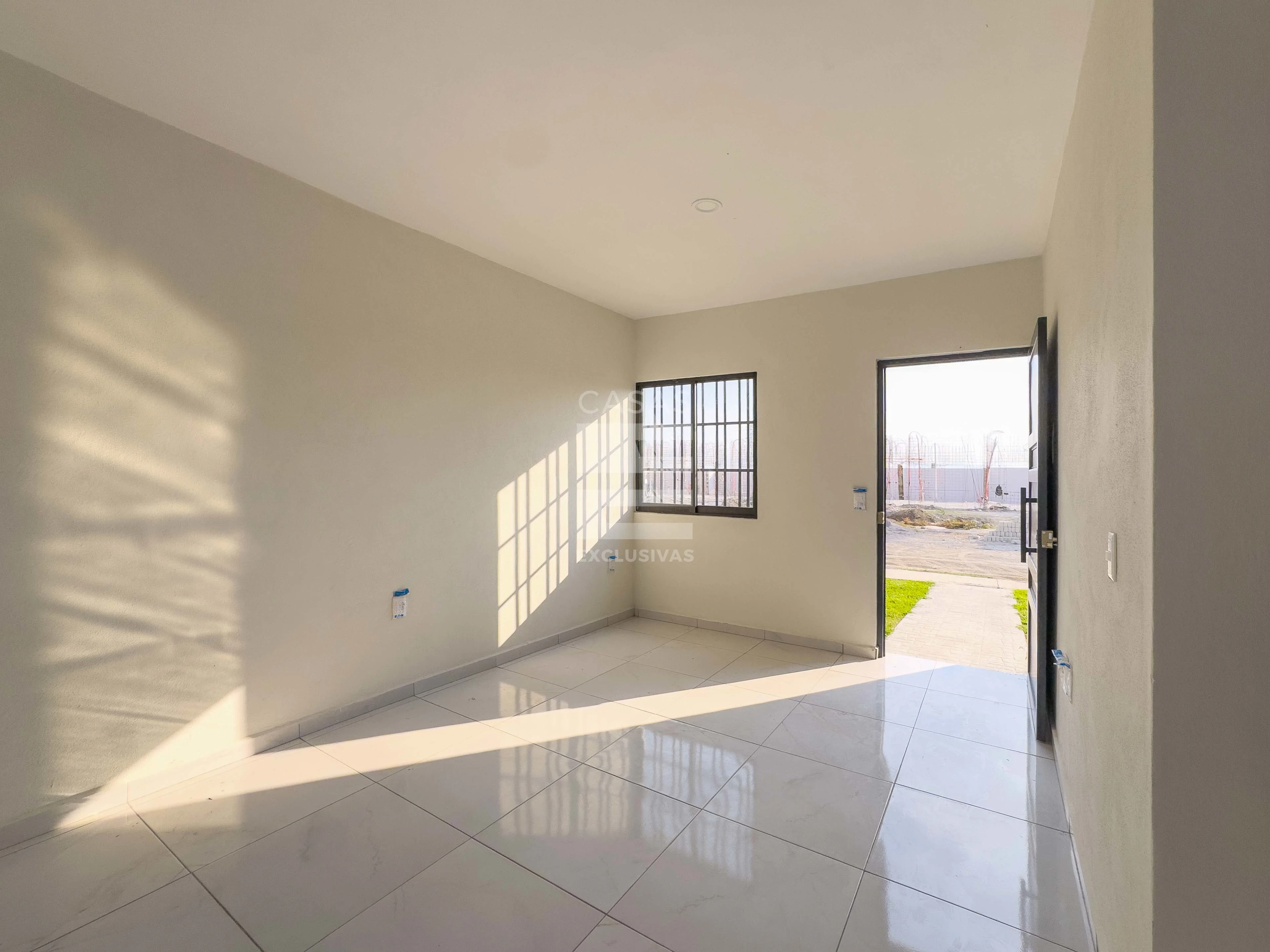 Casas en venta en Villa de Álvarez Colima, Colonia Montellano 5