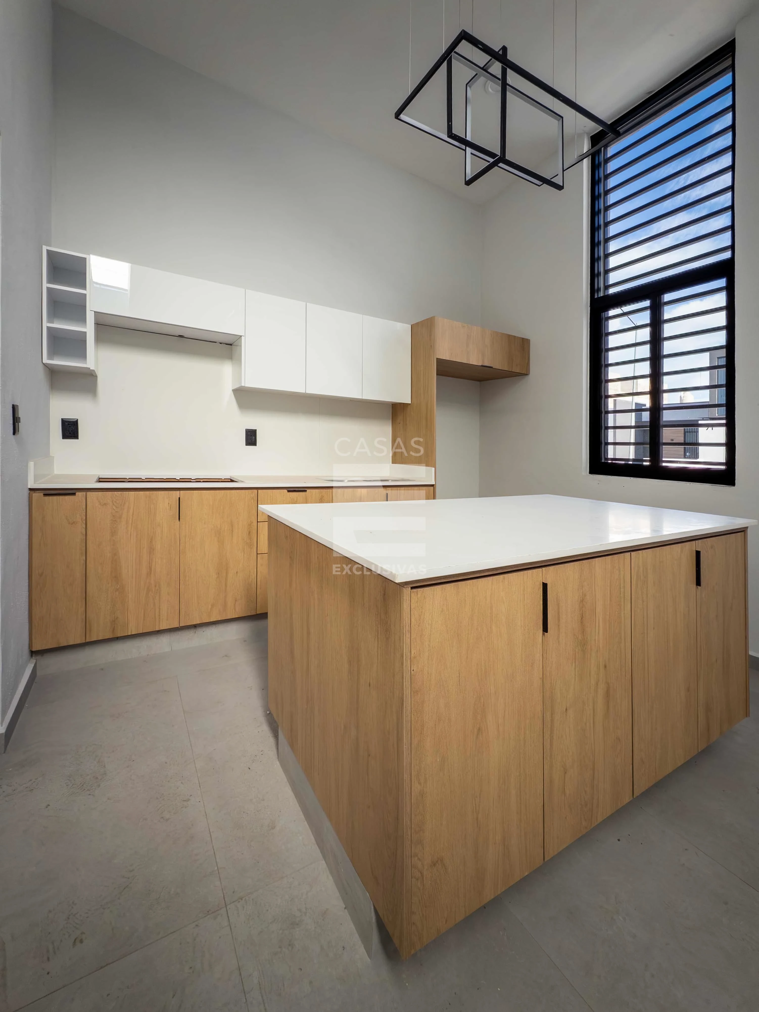 Casa en Venta al norte de Colima en nueva zona residencial 5