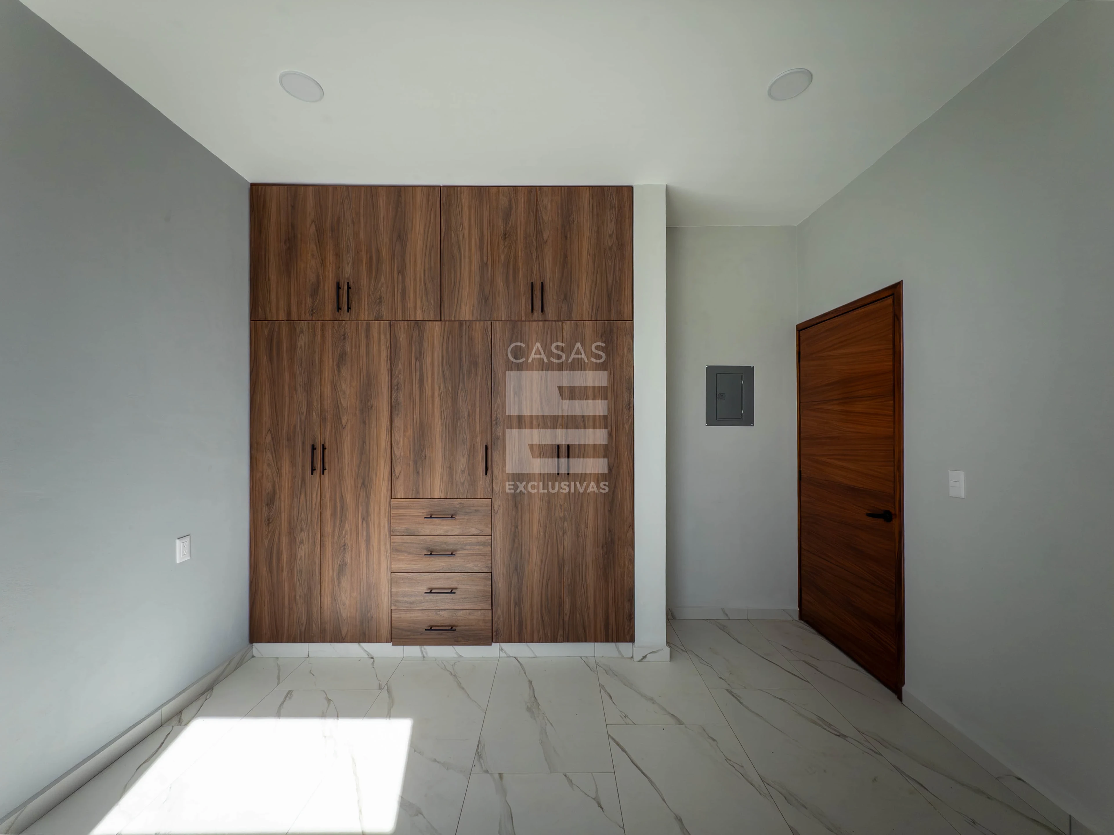 Casa en venta en Comala con alberca, zona residencial 13