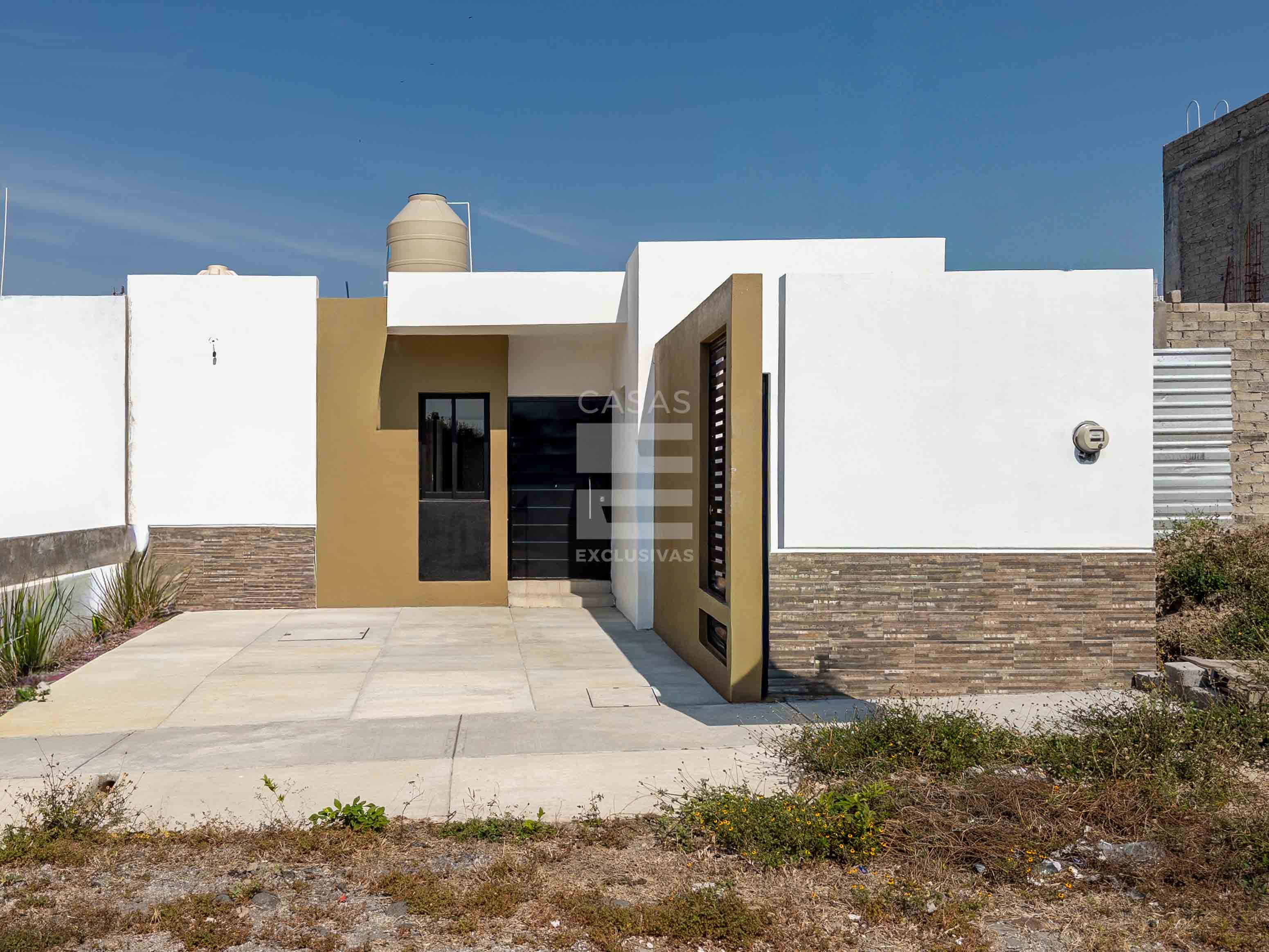 Casa en venta en Real de Comala de una planta con lindos acabados