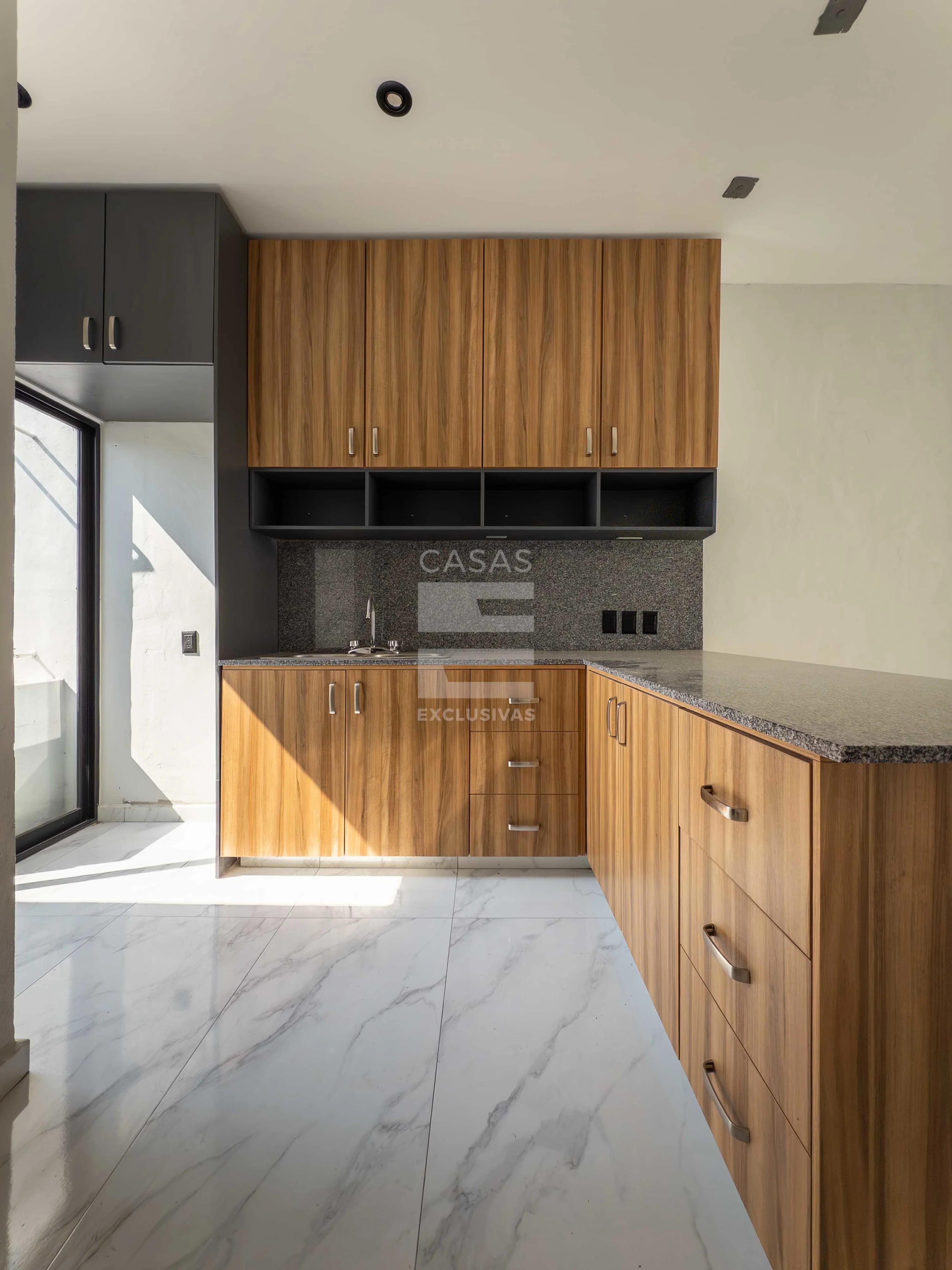 Casa en venta en zona residencial de Comala, gran plusvalía 4