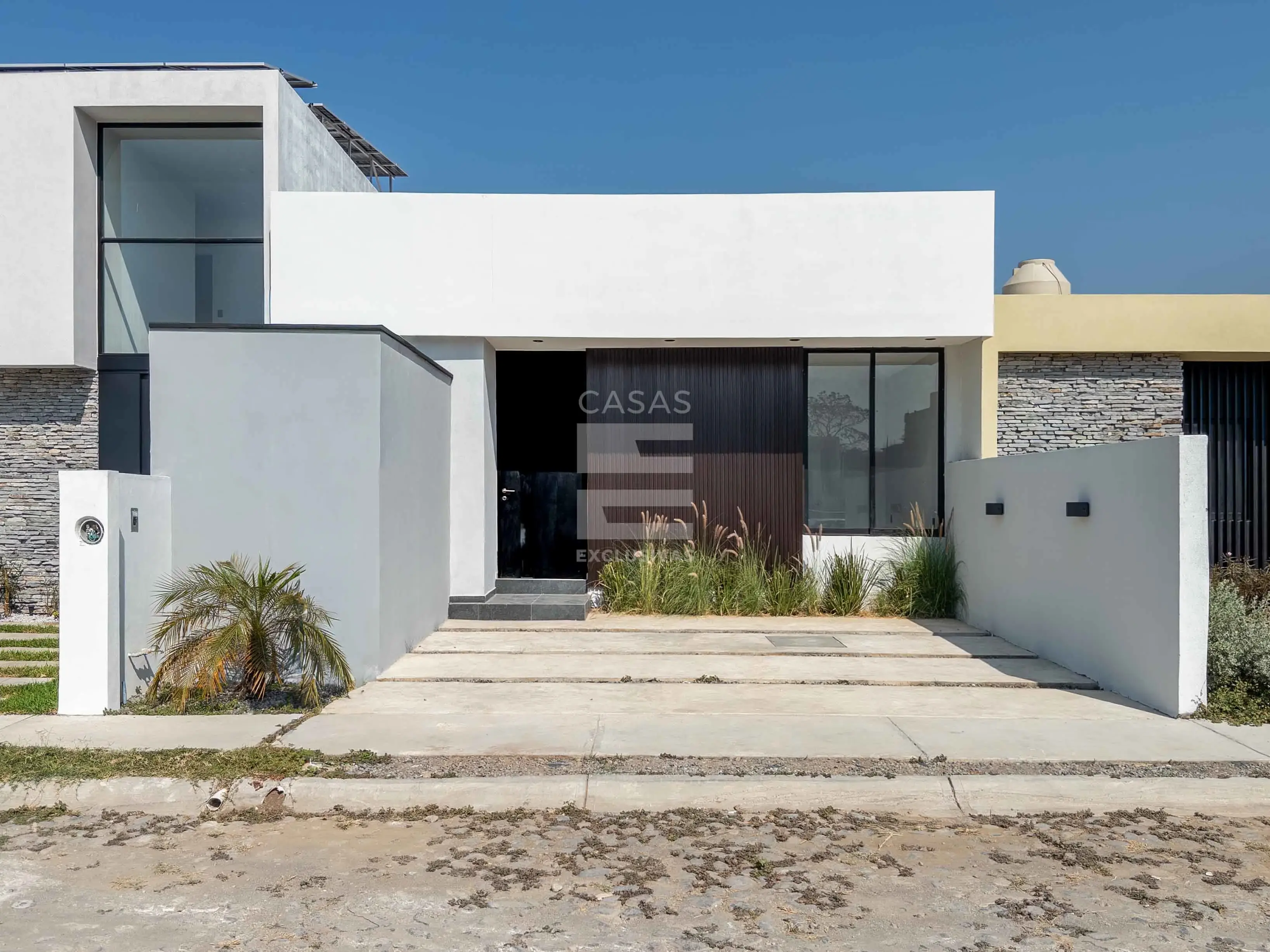 Imagen de Casa en venta en zona residencial de Comala, gran plusvalía