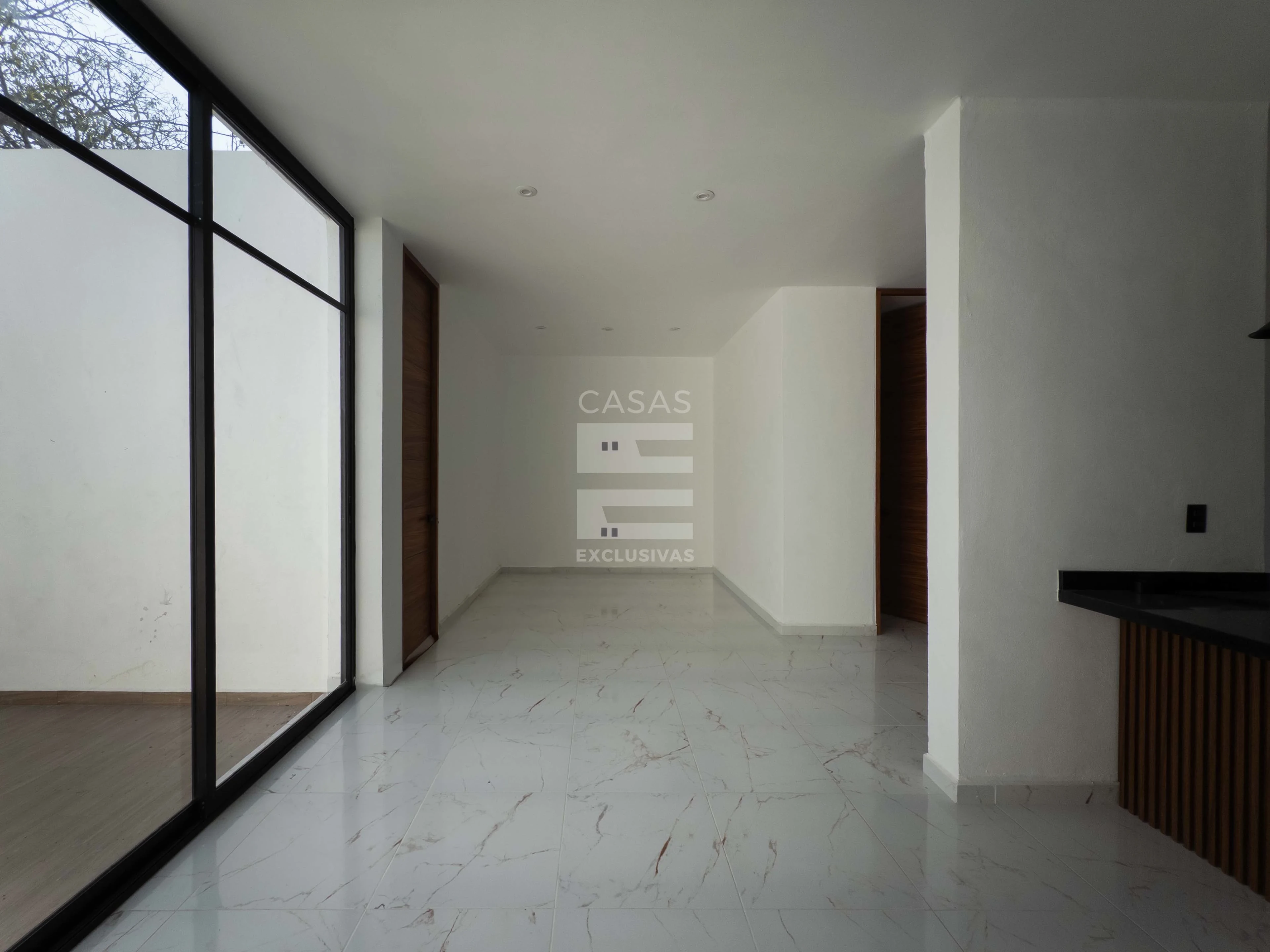 Preciosa casa en venta en Comala, a una cuadra del andador 3