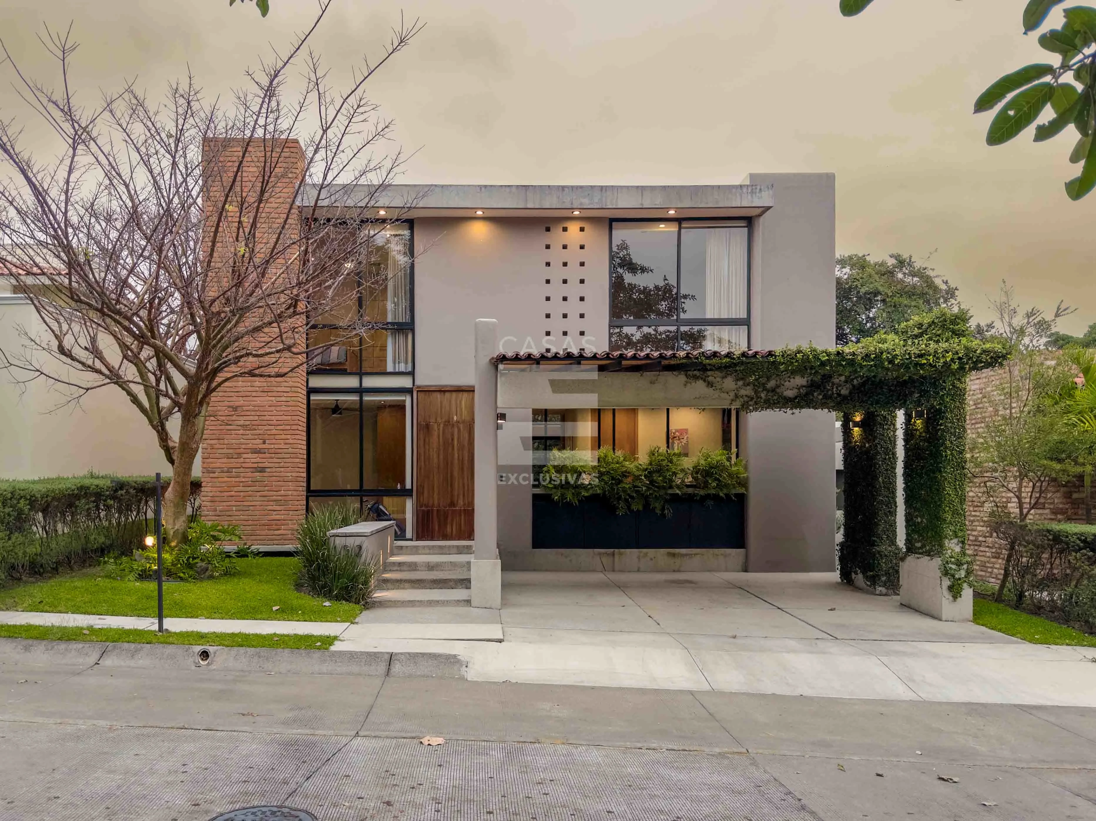 Casa en venta en el coto privado más exclusivo de Colima