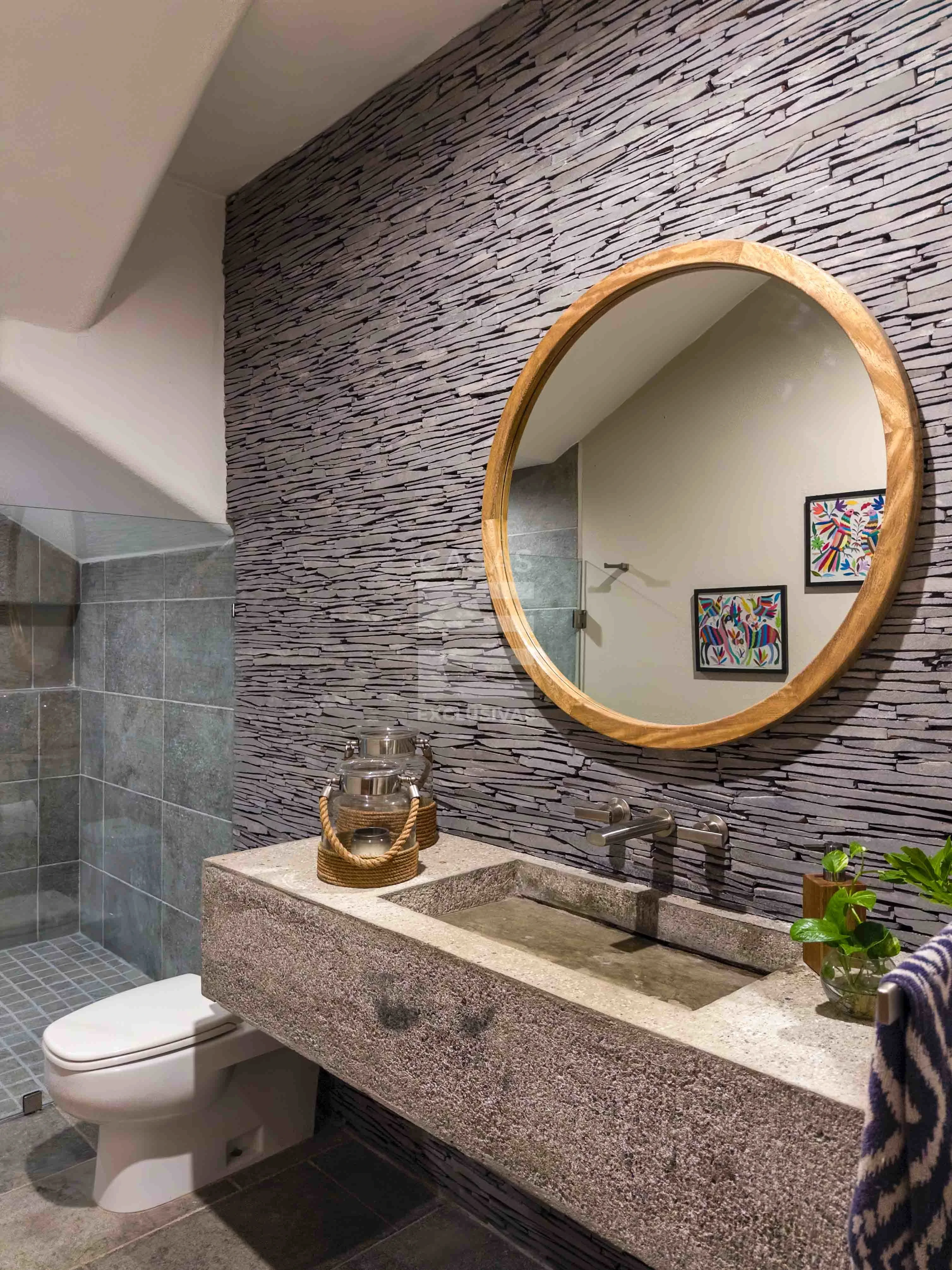 Casa en venta en el coto privado más exclusivo de Colima 11