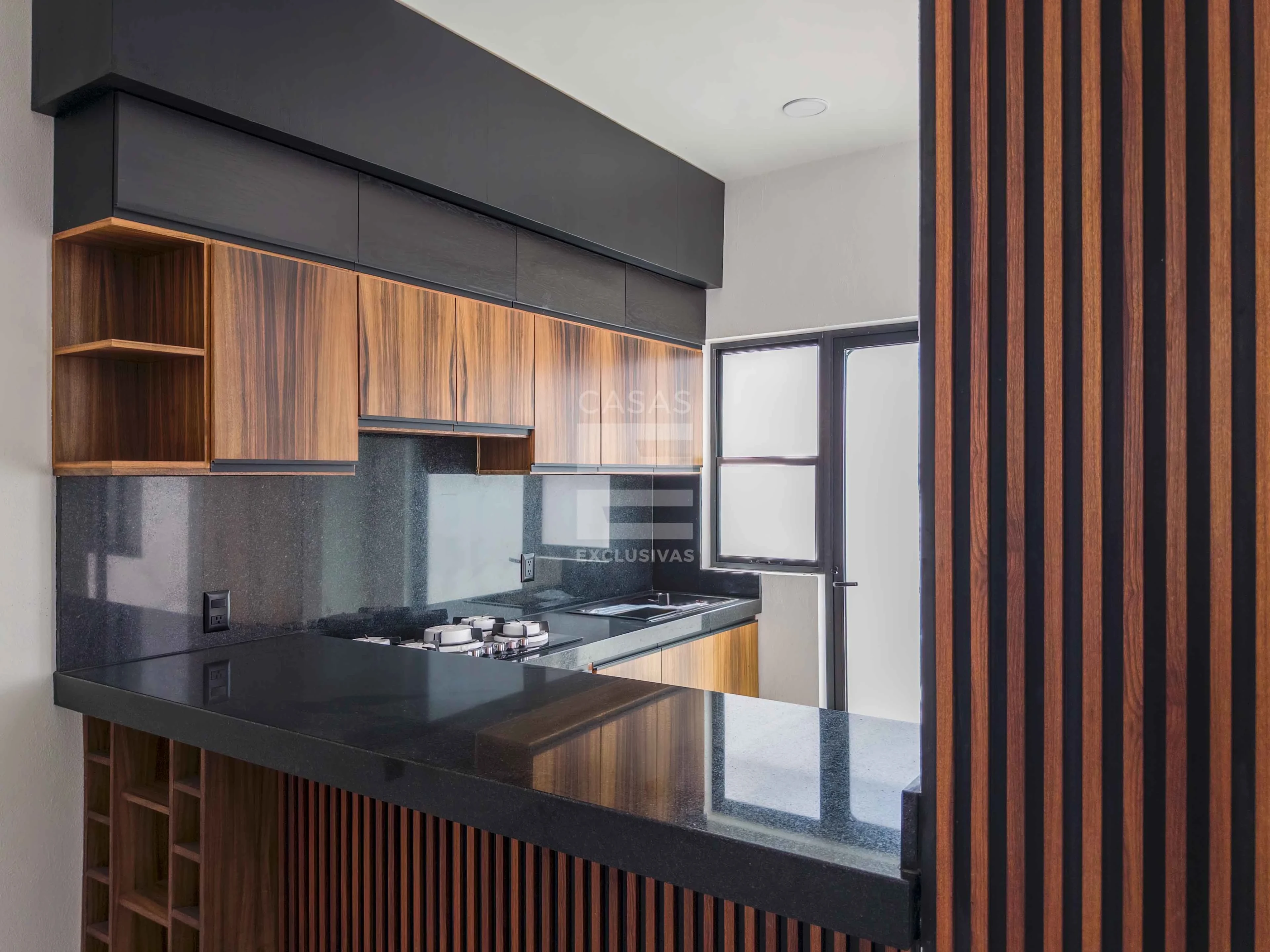 Casa en venta en Colima zona norte con hermosos acabados 3