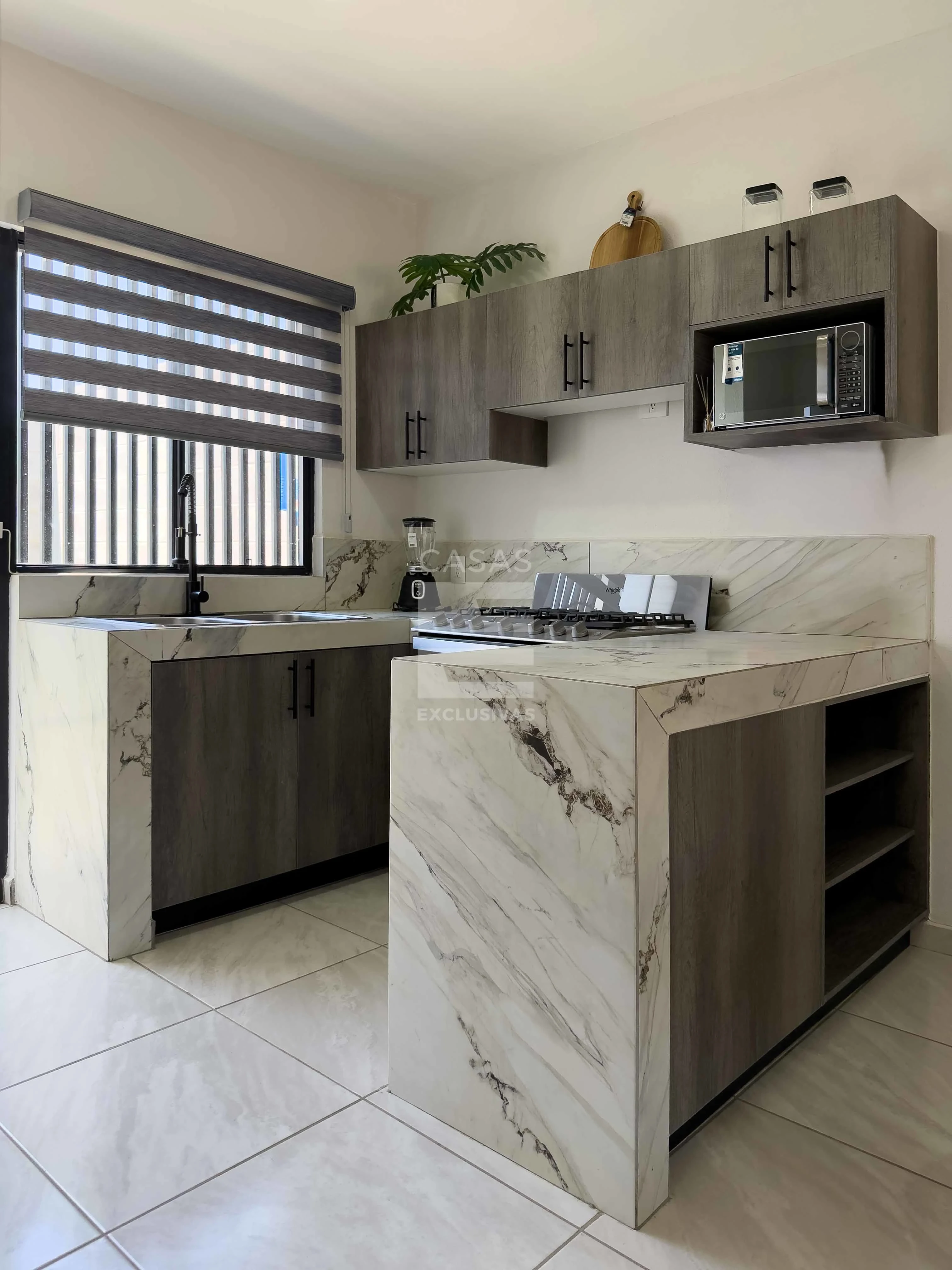Casas en venta en Villa de Álvarez, Colima, de una planta con dos habitaciones y estudio 4